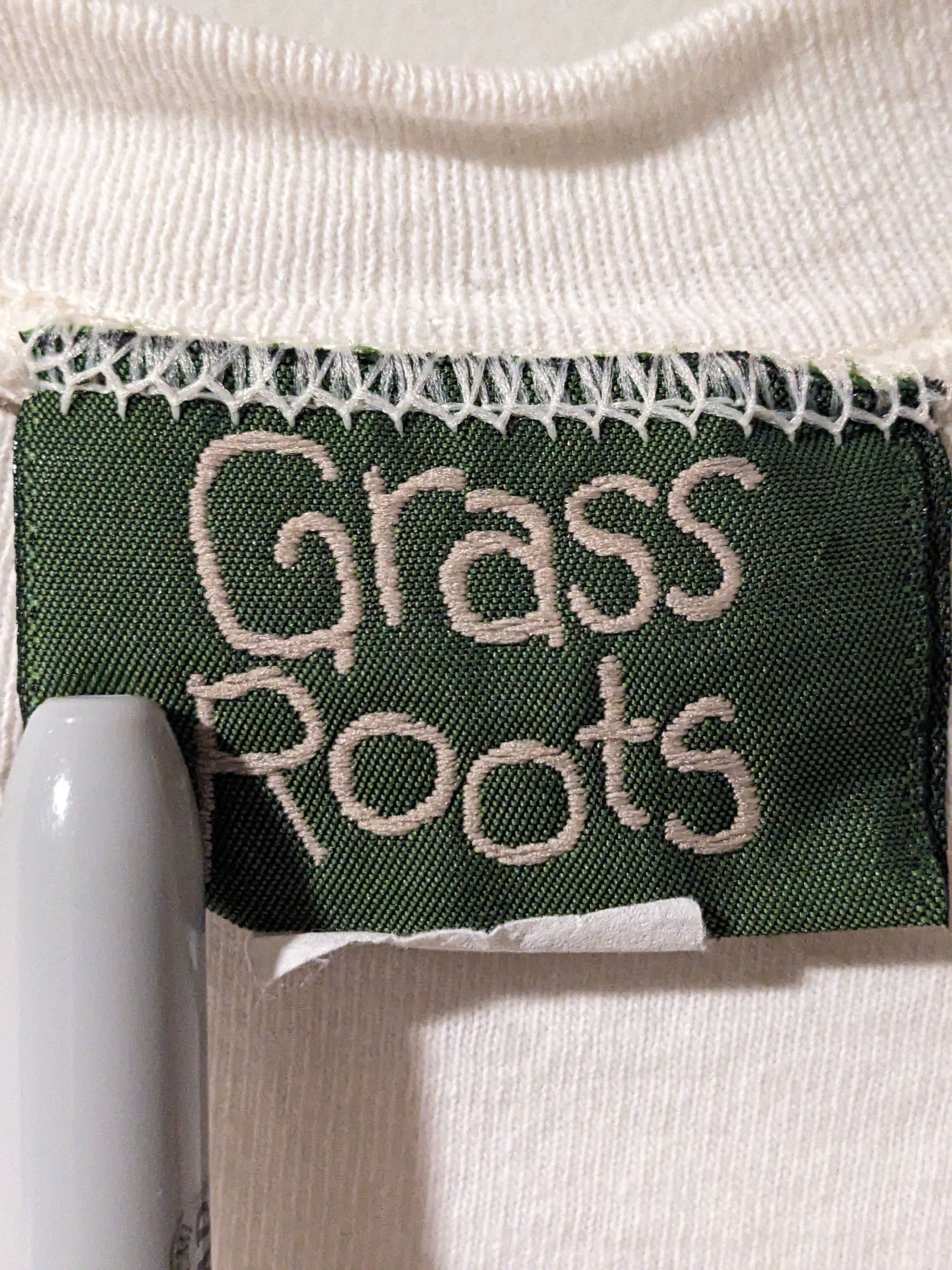 Vintage Vintage 90s Grass Roots Flower Seeds Assortments T-Shirt Size US L / EU 52-54 / 3 - 3 Thumbnail