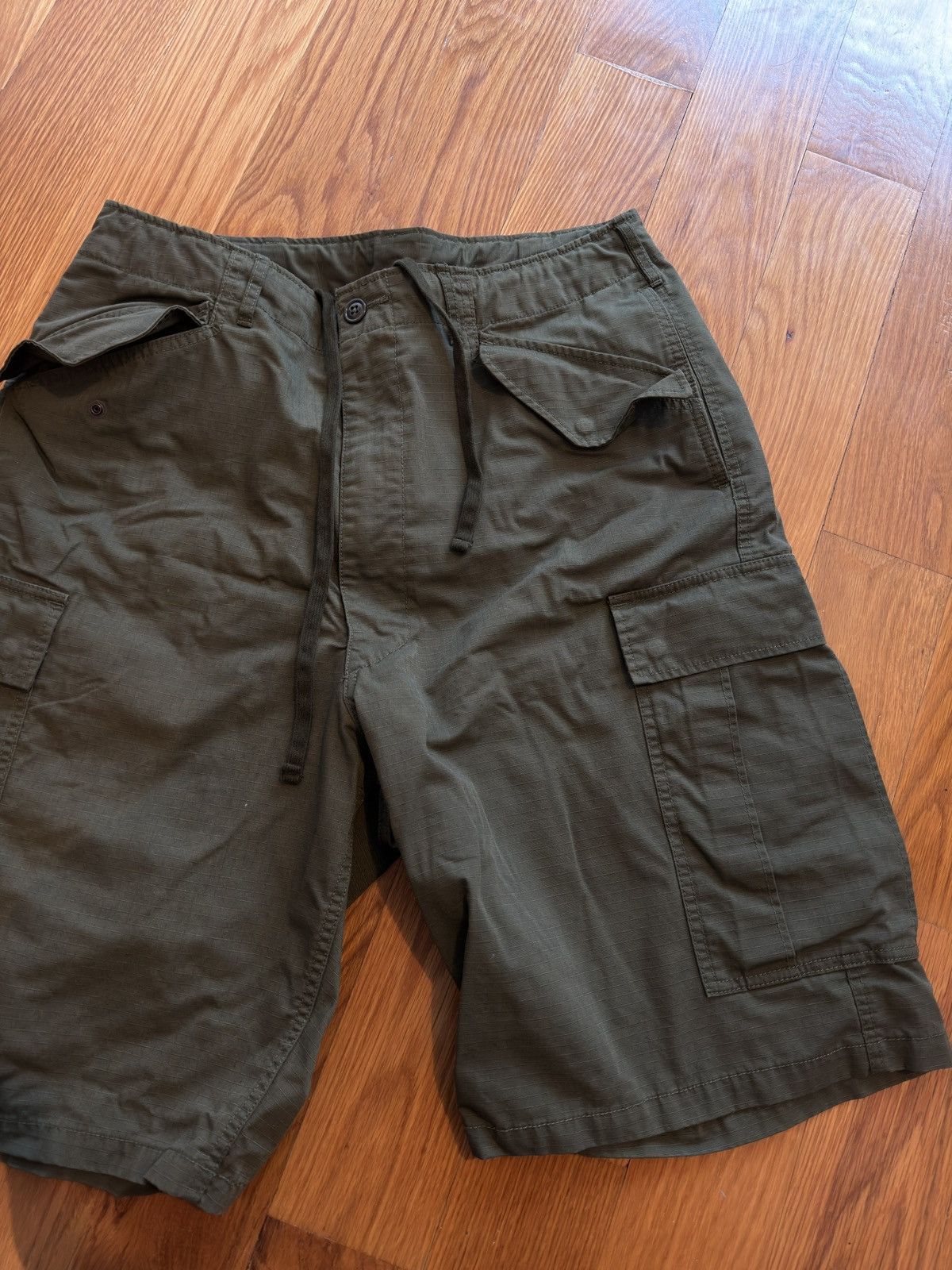 Beams Japan Beams Ripstop Olive Cargo Shorts Size US 34 / EU 50 - 2 Thumbnail