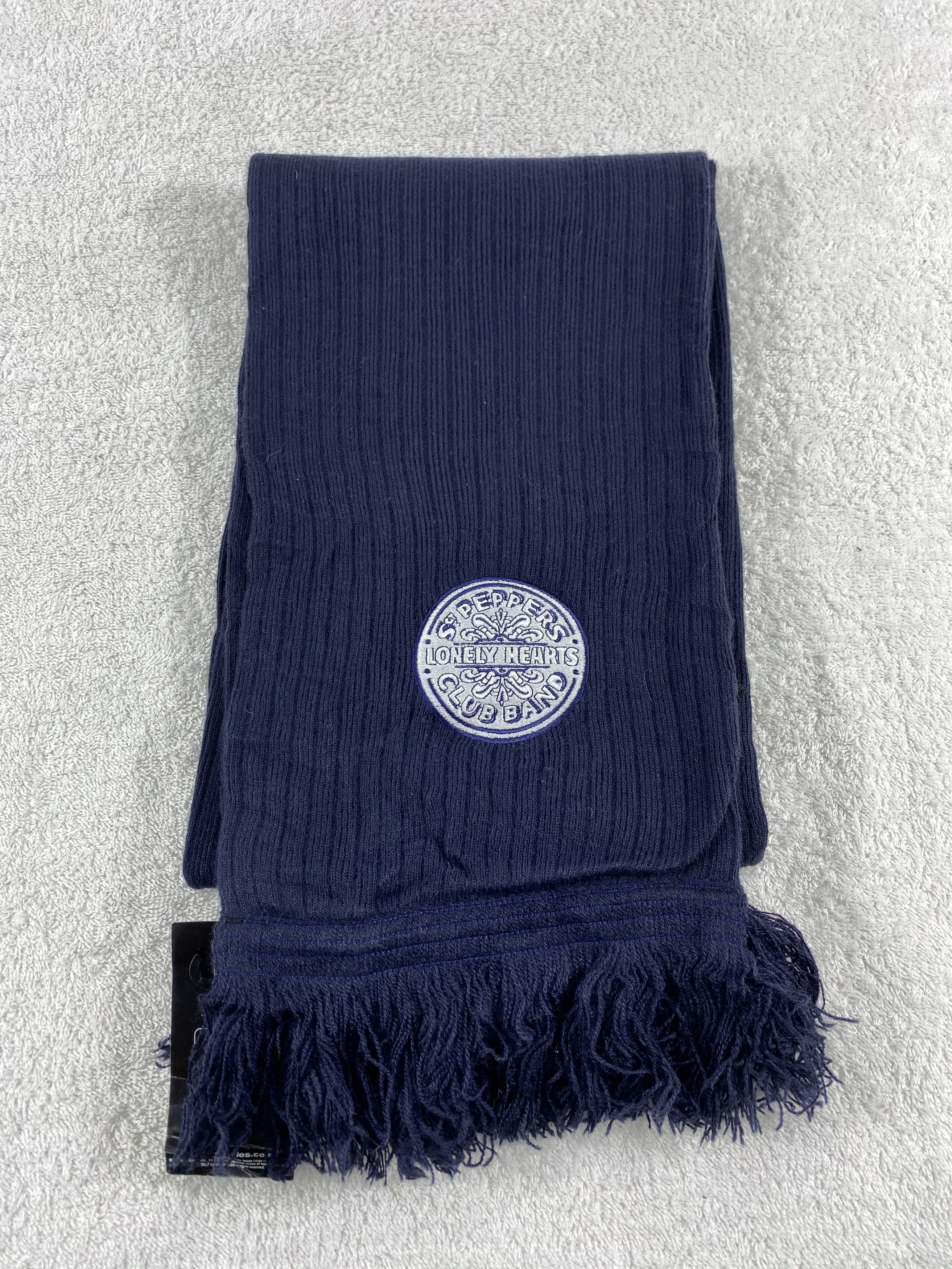 Vintage Vintage The Beatles Scarf/Muffler/Neckwear MF803 Size ONE SIZE - 2 Thumbnail