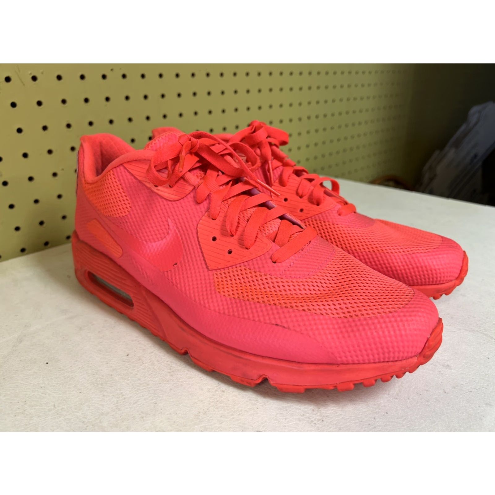 Nike **Nike Air Max 90 Size 13 Red Women's** User: **Nike Air Max 90 Size 13 Red Women's** Size US 12 / IT 42 - 2 Thumbnail