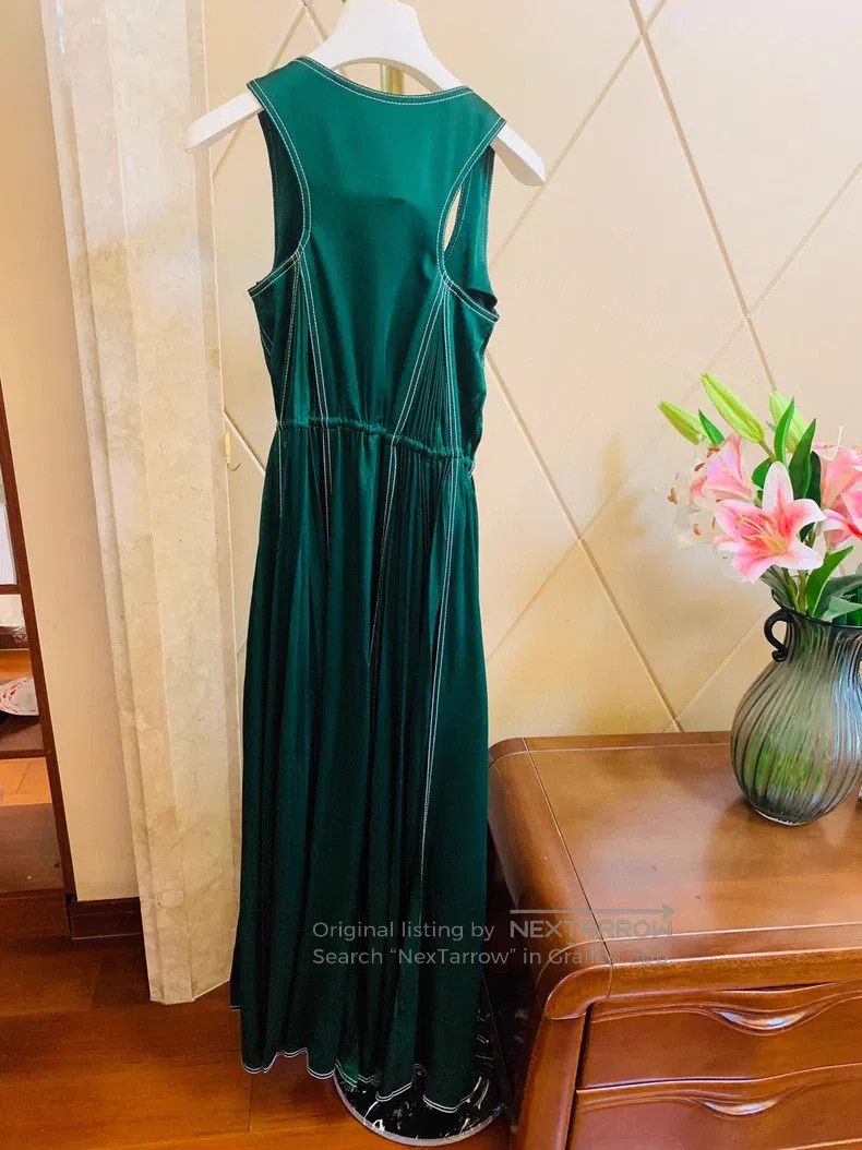 Valentino Valentino dress Size S / US 4 / IT 40 - 2 Thumbnail