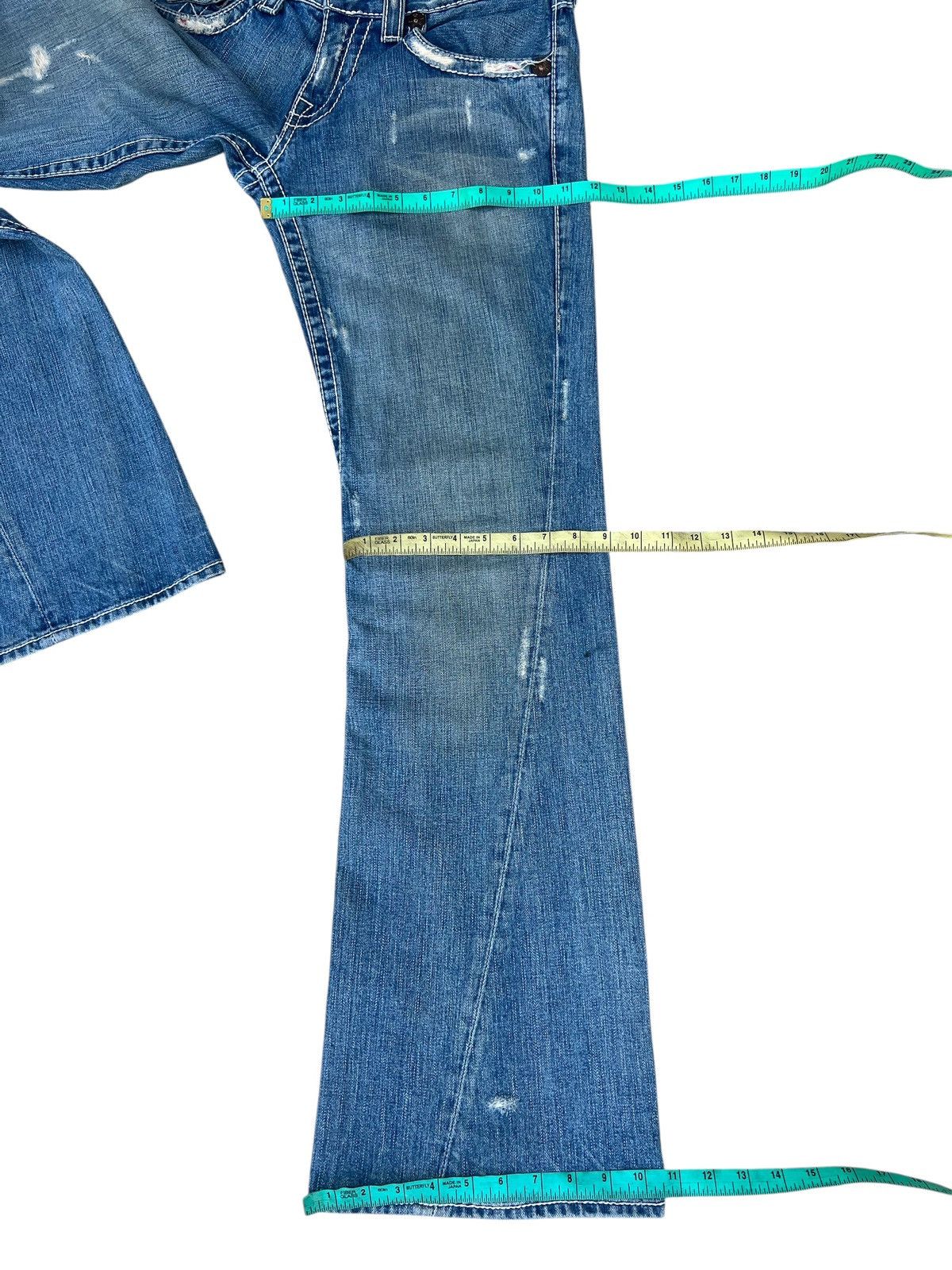 True Religion VTG Y2K True Religion Joey Big T Distress Denim Flare Jeans Size US 30 / EU 46 - 5 Thumbnail