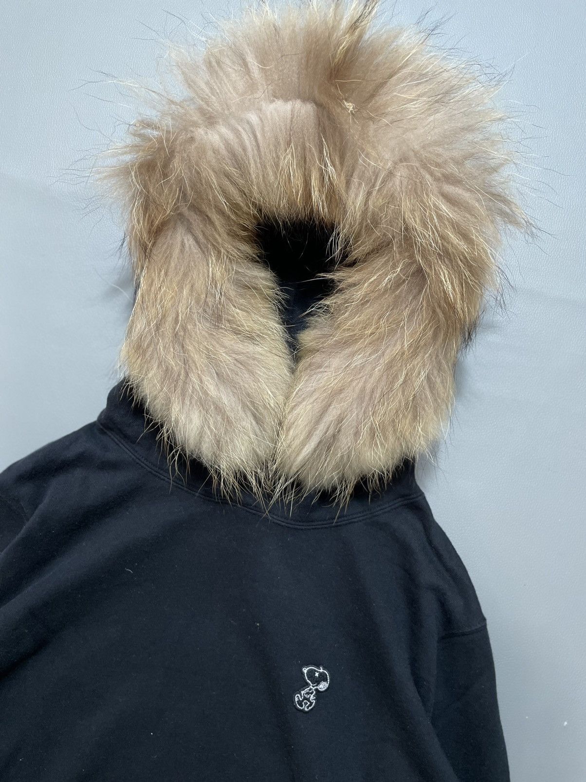 Kaws × Peanuts × Uniqlo 💥 Kaws X Peanuts Fur Hoodie Size US M / EU 48-50 / 2 - 2 Thumbnail