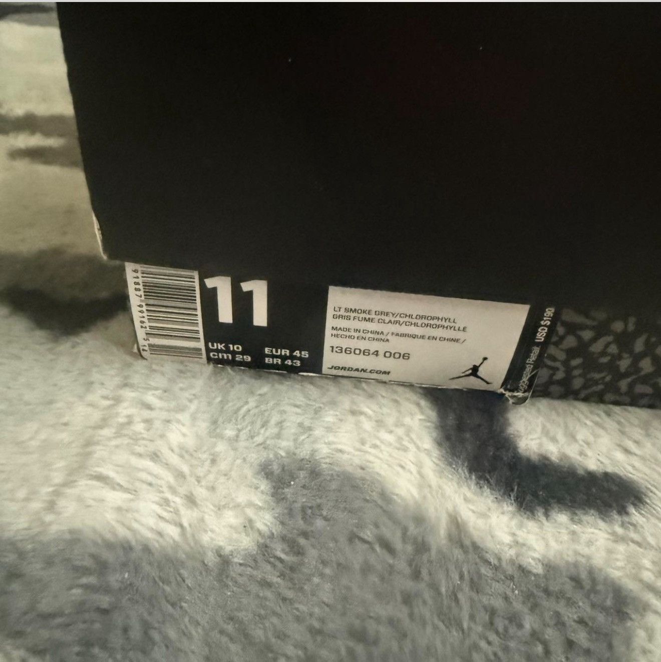 Jordan Brand Air Jordan 3s chlorophyll Size US 11 / EU 44 - 6 Thumbnail