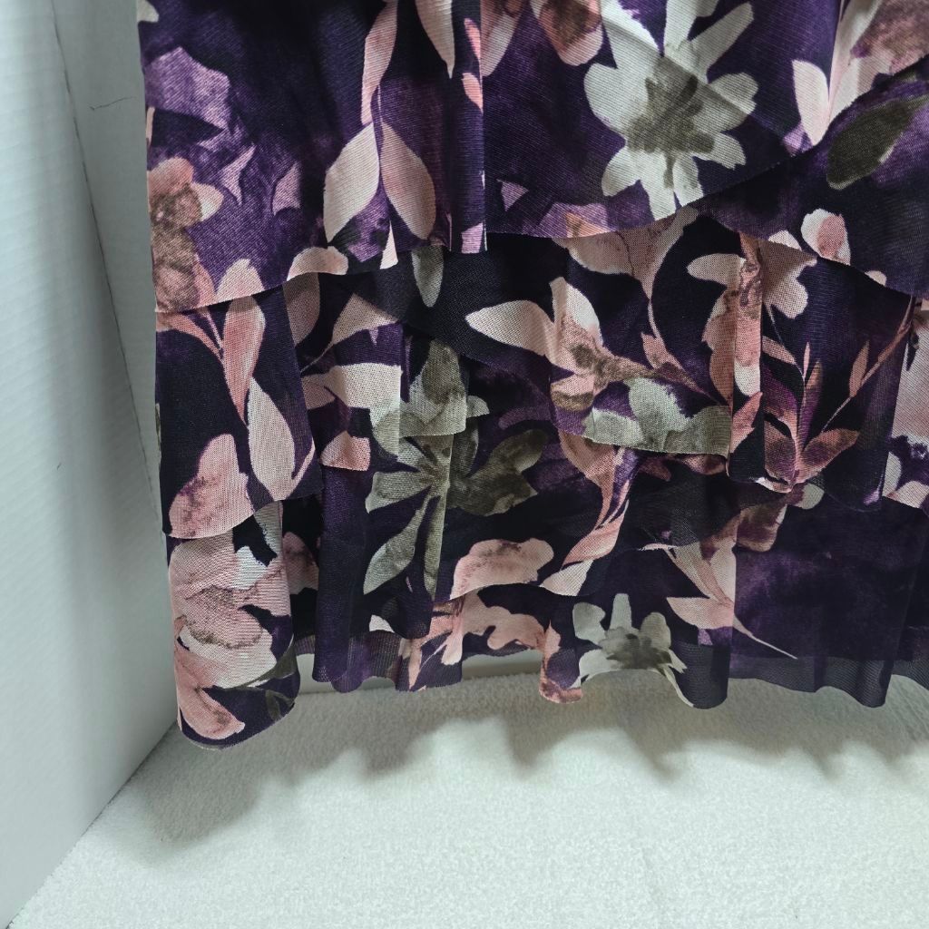 LIEBESKIND BERLIN Women's LEEBE Purple Floral Ruffle Short Sleeve Tee Size L Size L / US 10 / IT 46 - 6 Thumbnail