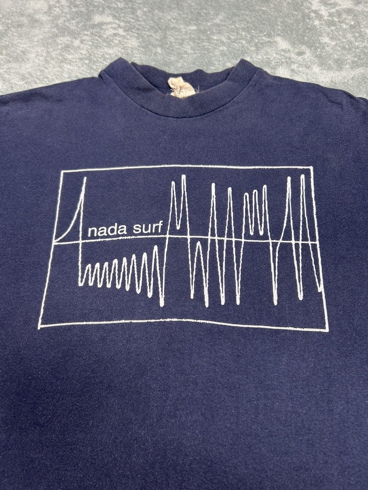 Band Tees Vintage 90’s Nada Surf Alternative Rock Band T-Shirt Size US M / EU 48-50 / 2 - 2 Thumbnail