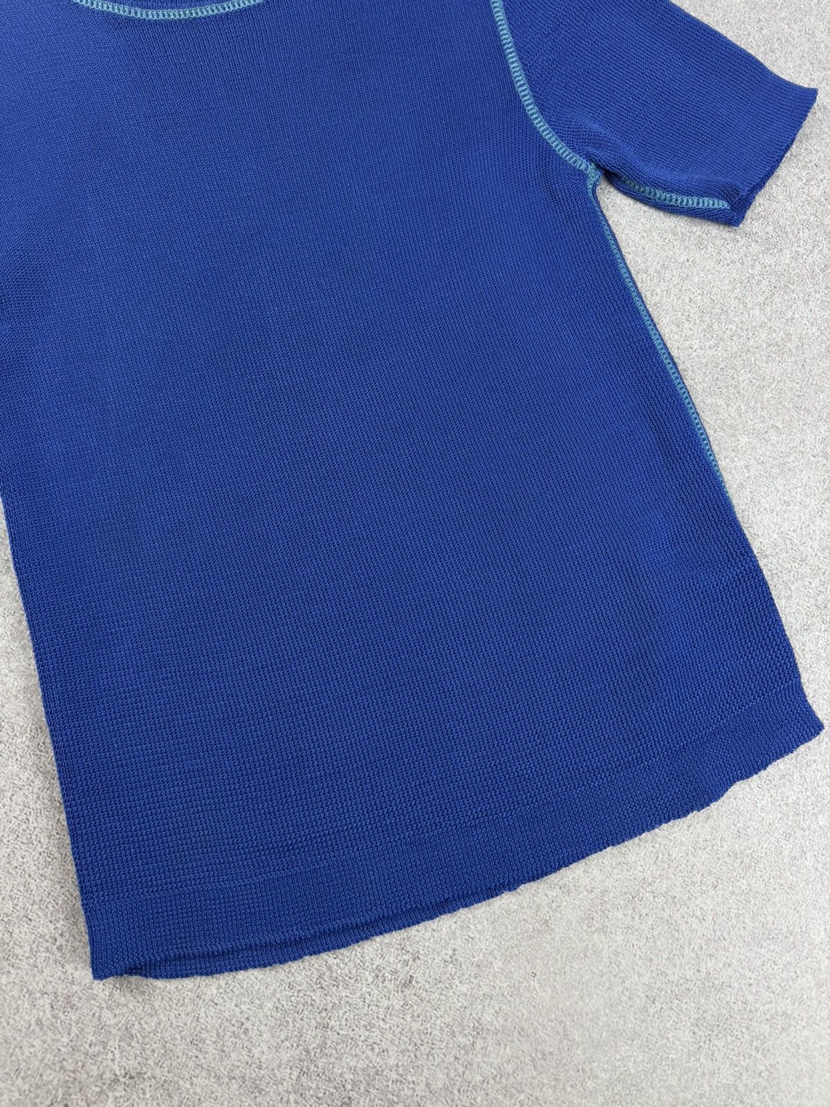Emporio Armani Vintage Emporio Armani Blue T-Shirt Women’s Size 44 Size M / US 6-8 / IT 42-44 - 2 Thumbnail