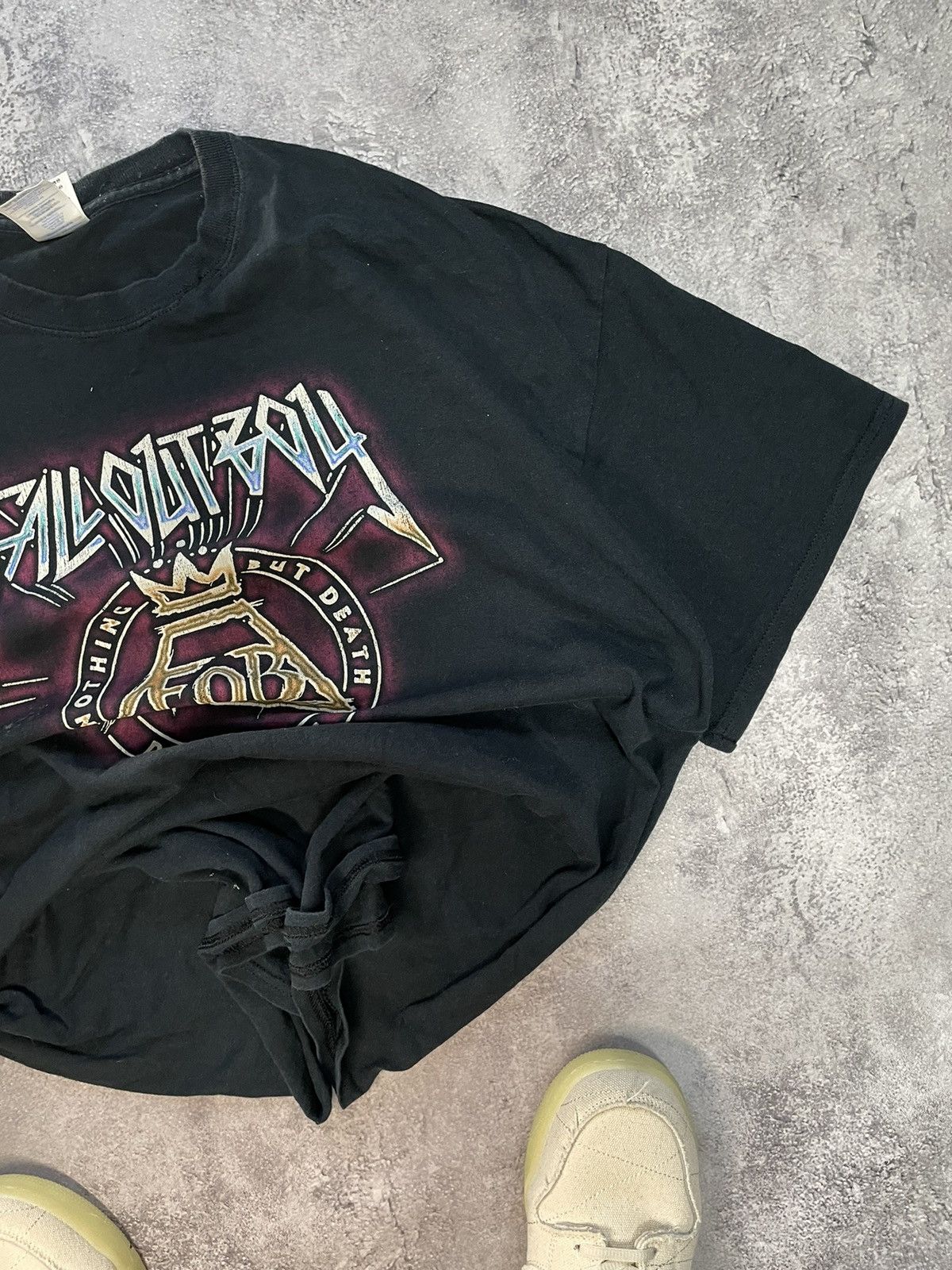 Band Tees Fall Out Boy RARE Saved Latin Tee VNTG 2000s Pop Punk Emo Size US XXL / EU 58 / 5 - 2 Thumbnail