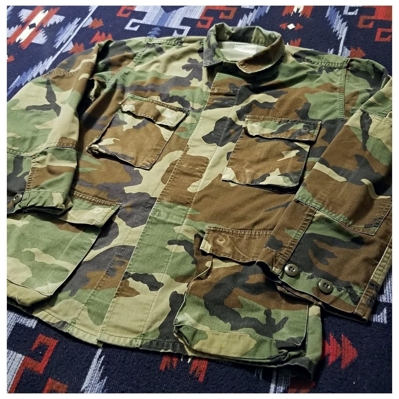 Vintage VTG 80's WOODLAND CAMO MILITARY JACKET-SIZE MEDIUM Size US M / EU 48-50 / 2 - 3 Thumbnail