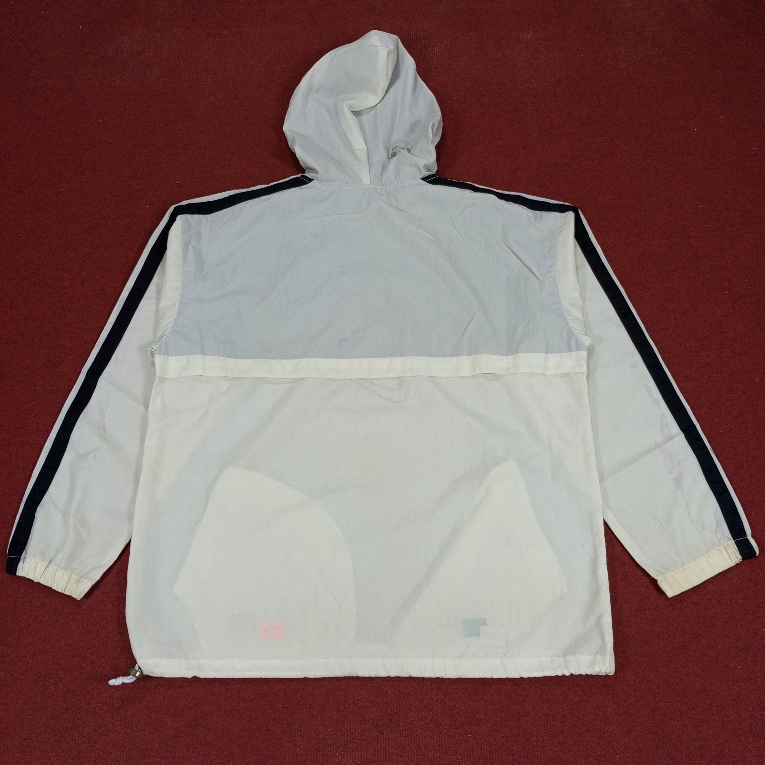 Nike × Vintage Nike Sportswear Style Center Logo Windbreaker Jacket Size US XL / EU 56 / 4 - 3 Thumbnail