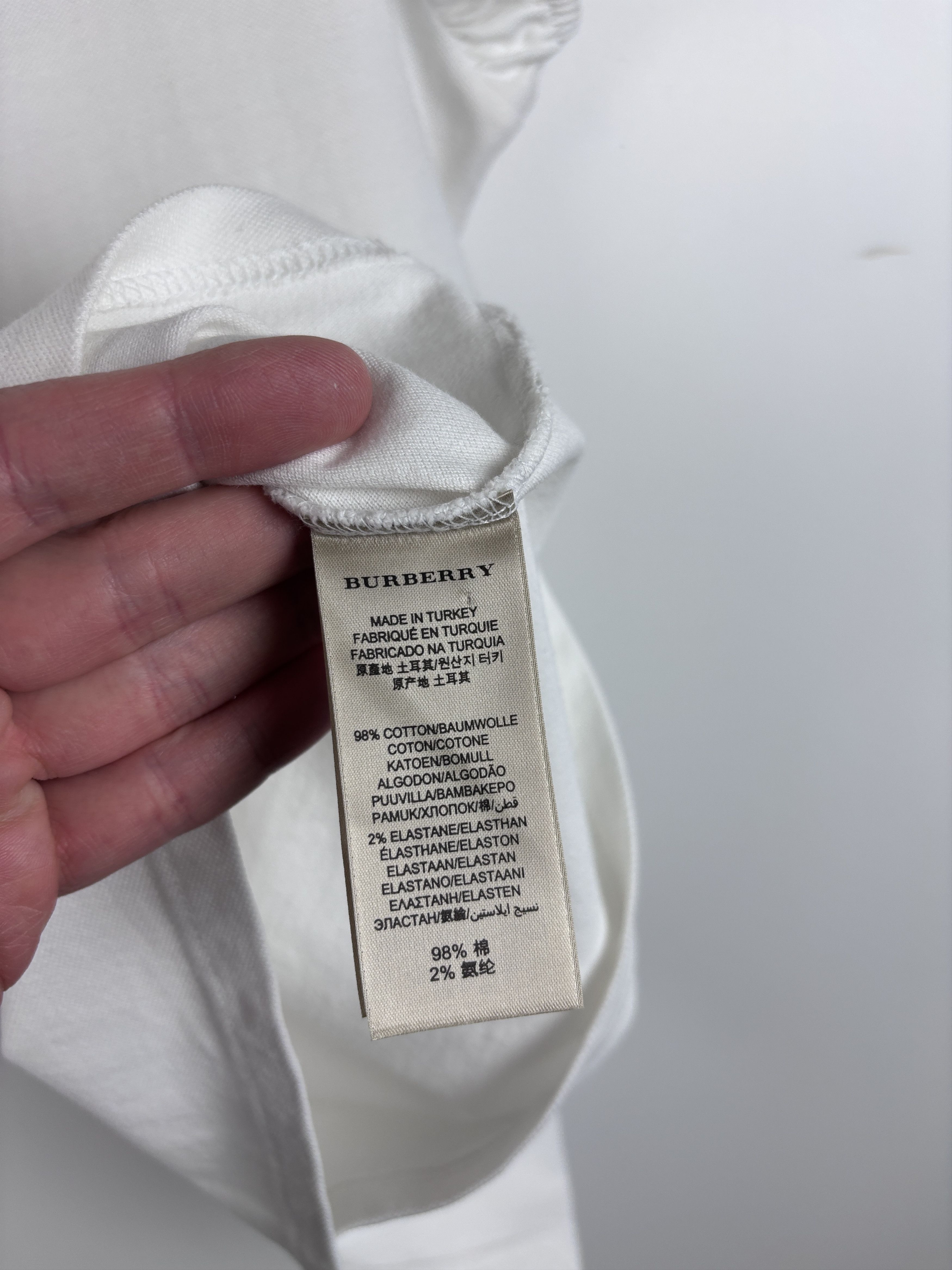 Burberry Burberry Brit Short Sleeve V-Neck Polo T-Shirt White Size M Size M / US 6-8 / IT 42-44 - 10 Thumbnail
