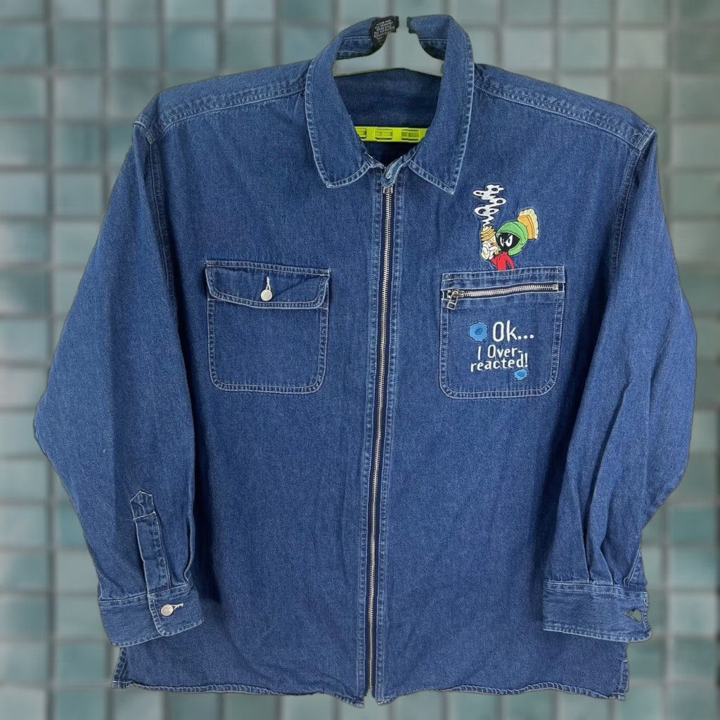 Vintage VINTAGE Werner Bros. Marvin Martian Denim Shacket Mens XL Blue 90s Graphic Print Button-Up Size US XL / EU 56 / 4 - 1 Thumbnail