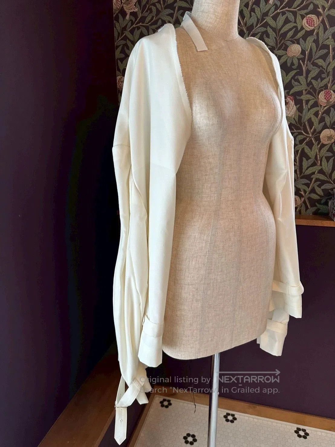 Comme des Garcons COMME des GARCONS Beige Deconstructed Blazer. Size US S / EU 44-46 / 1 - 5 Thumbnail