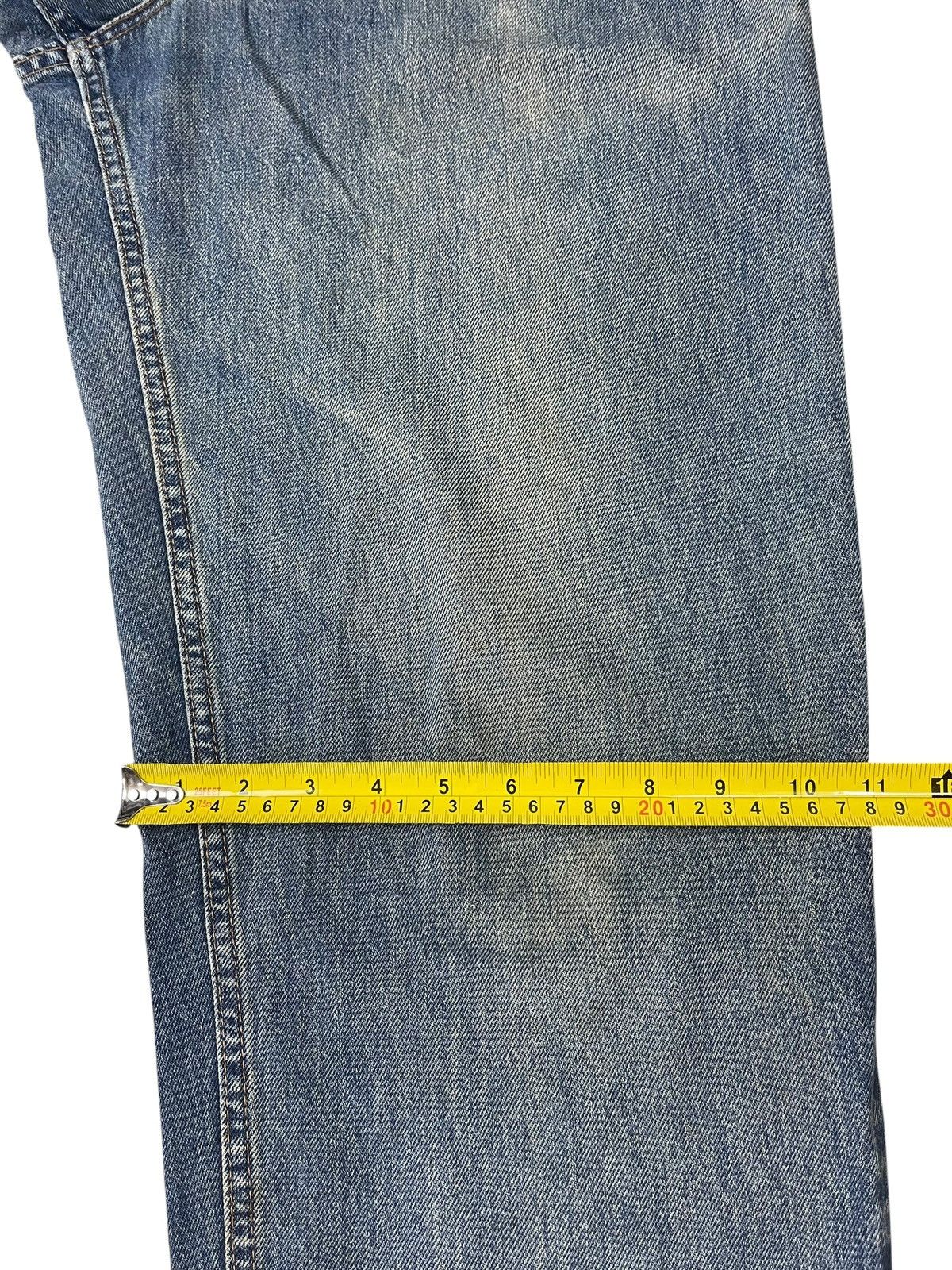Levi's Vintage Levi’s 560 Loose Fit Tapered Leg Jeans Size US 34 / EU 50 - 11 Thumbnail