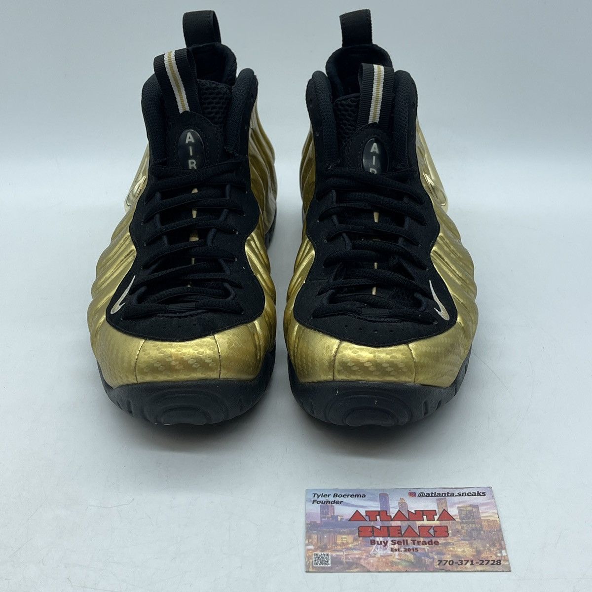 Nike Air foamposite metal gold Size US 8.5 / EU 41-42 - 2 Thumbnail