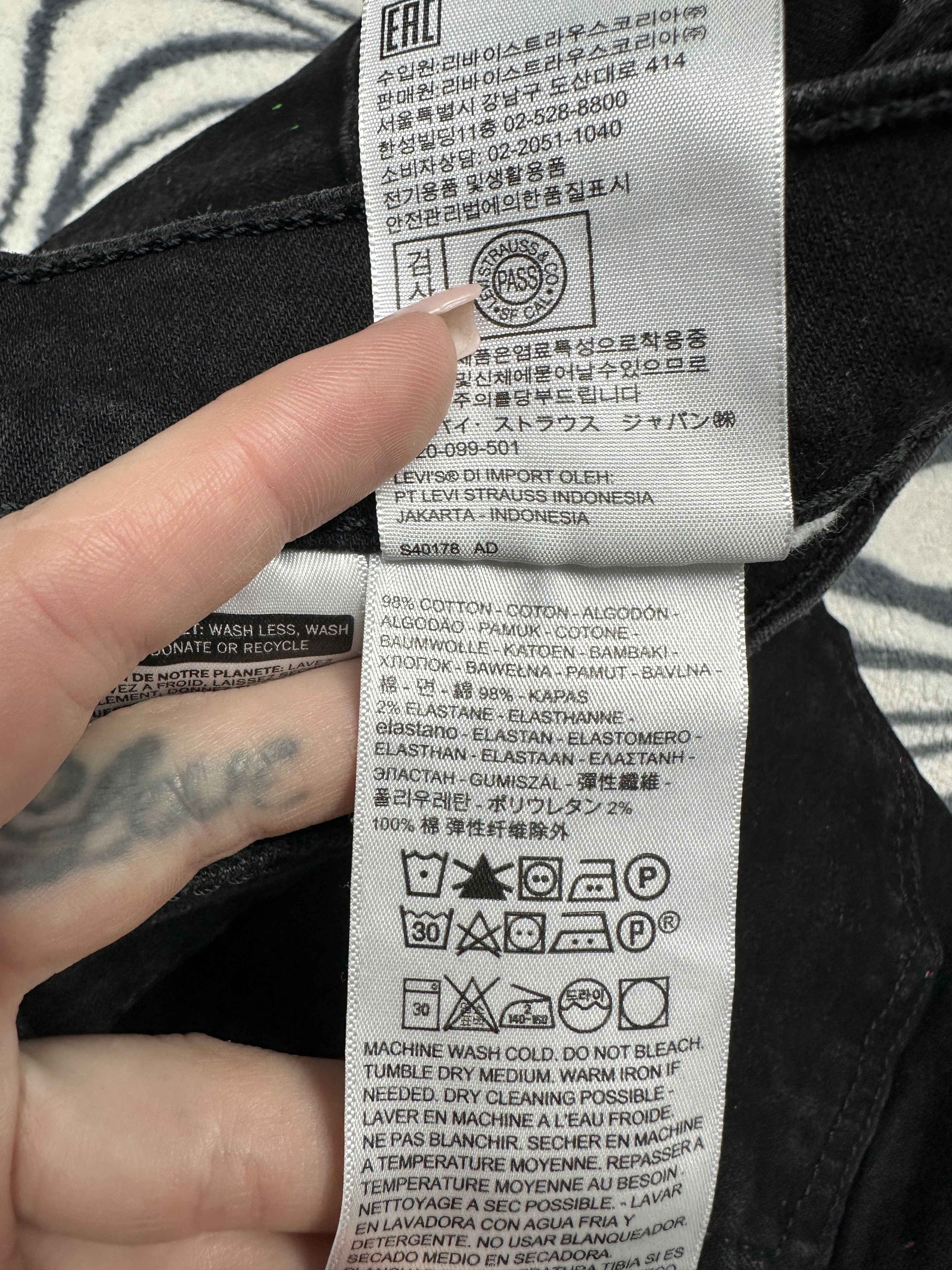 Levi's Levi's 519 Black Denim Pants Jeans Size US 32 / EU 48 - 9 Thumbnail
