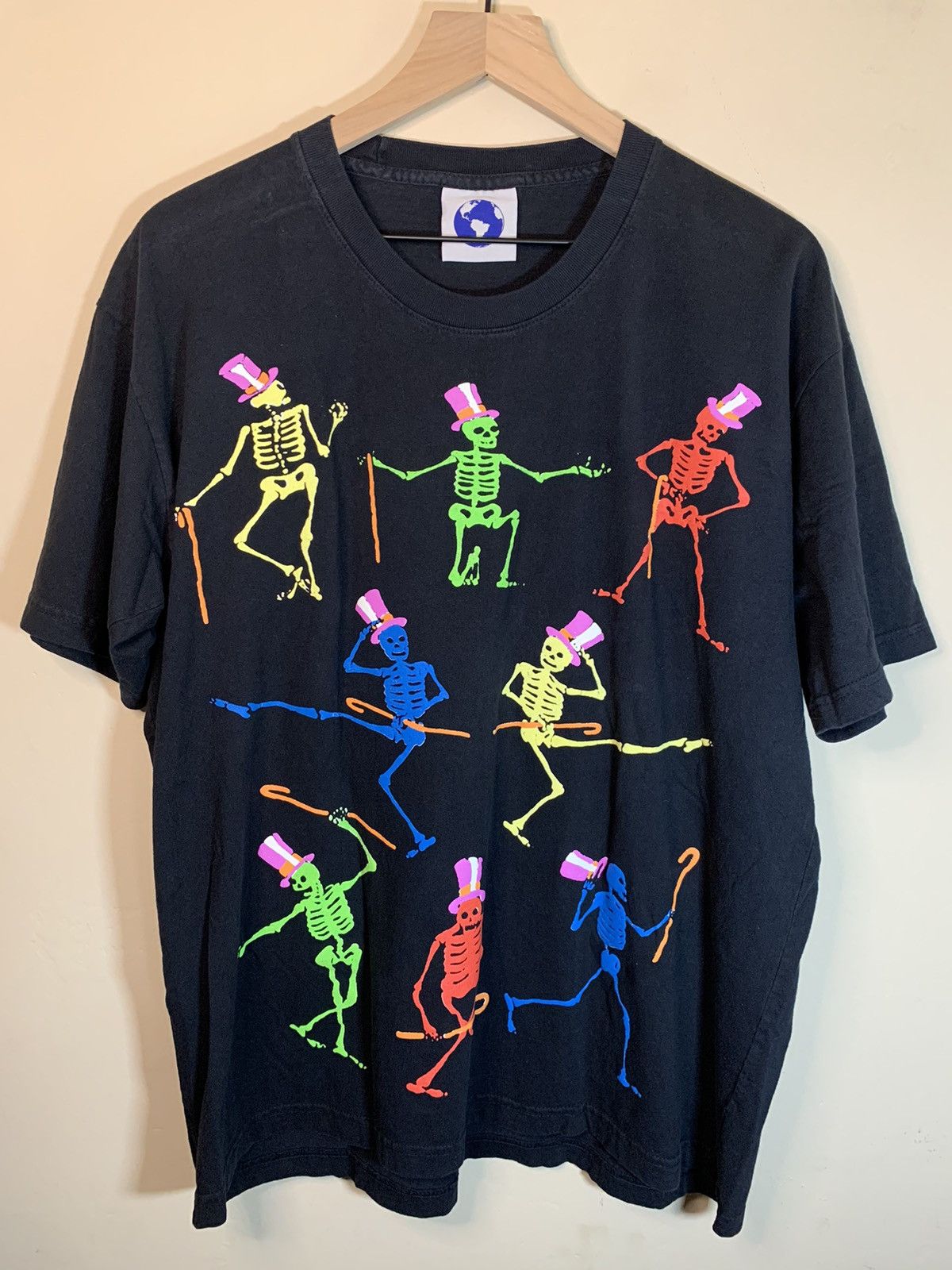 Designer × Online Ceramics *RARE* Online Ceramics Dancing Skeleton Art AOP T-Shirt - L Size US L / EU 52-54 / 3 - 1 Thumbnail