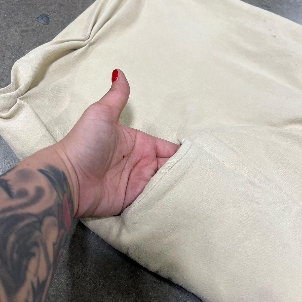 Yeezy Yeezy Season 8 Pants Sample Size 26" / US 2 / IT 38 - 17 Thumbnail