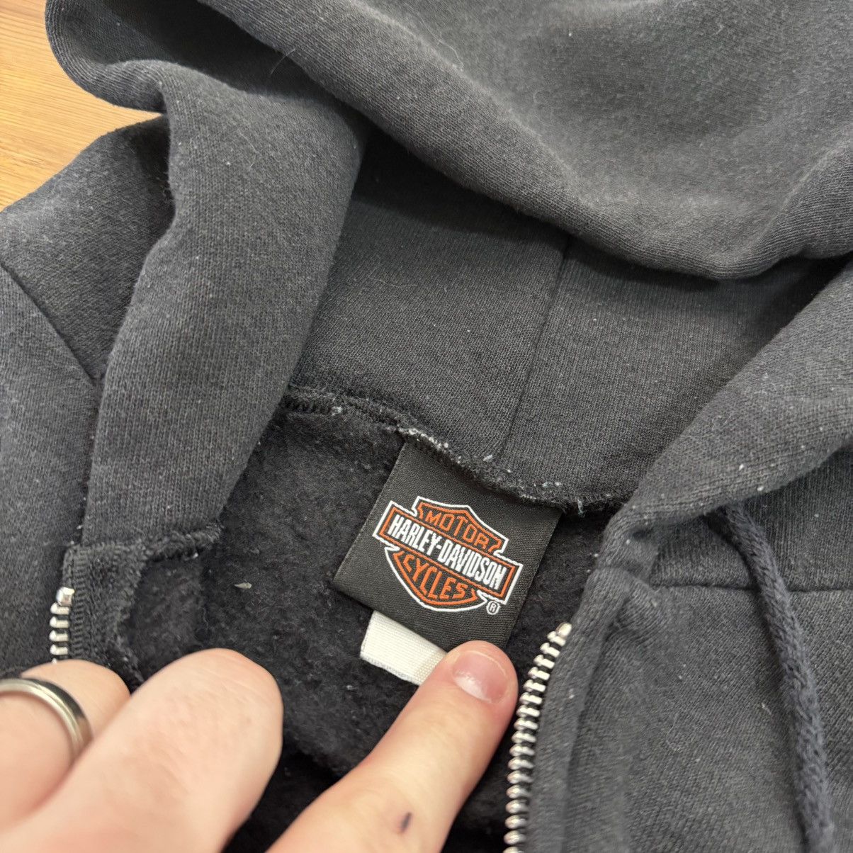 Harley Davidson Vintage Black Harley Davidson Blue Lightning Flames Hoodie Size US XL / EU 56 / 4 - 8 Thumbnail