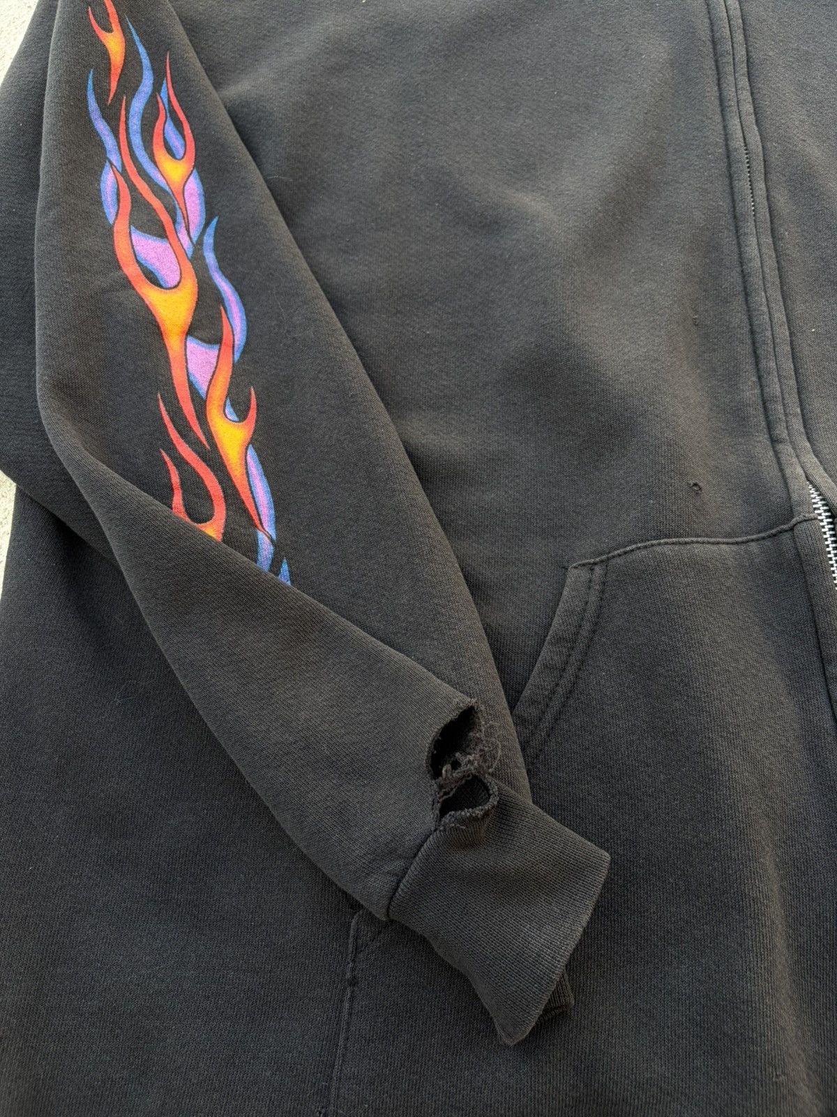 Harley Davidson Vintage Harley Davidson 90s Flames Zip Up Hoodie Distressed Size US XL / EU 56 / 4 - 3 Thumbnail
