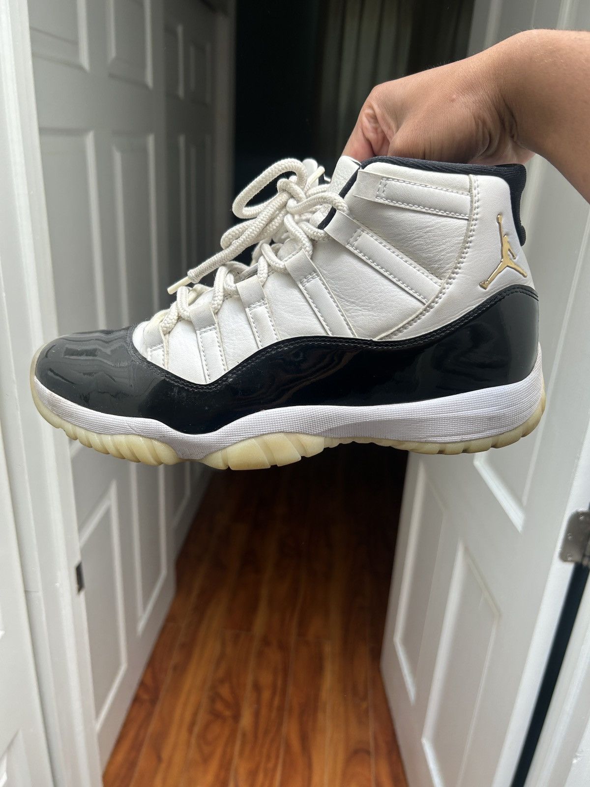 Jordan Brand Jordan 11 Gratitude Size US 9.5 / EU 42-43 - 2 Thumbnail