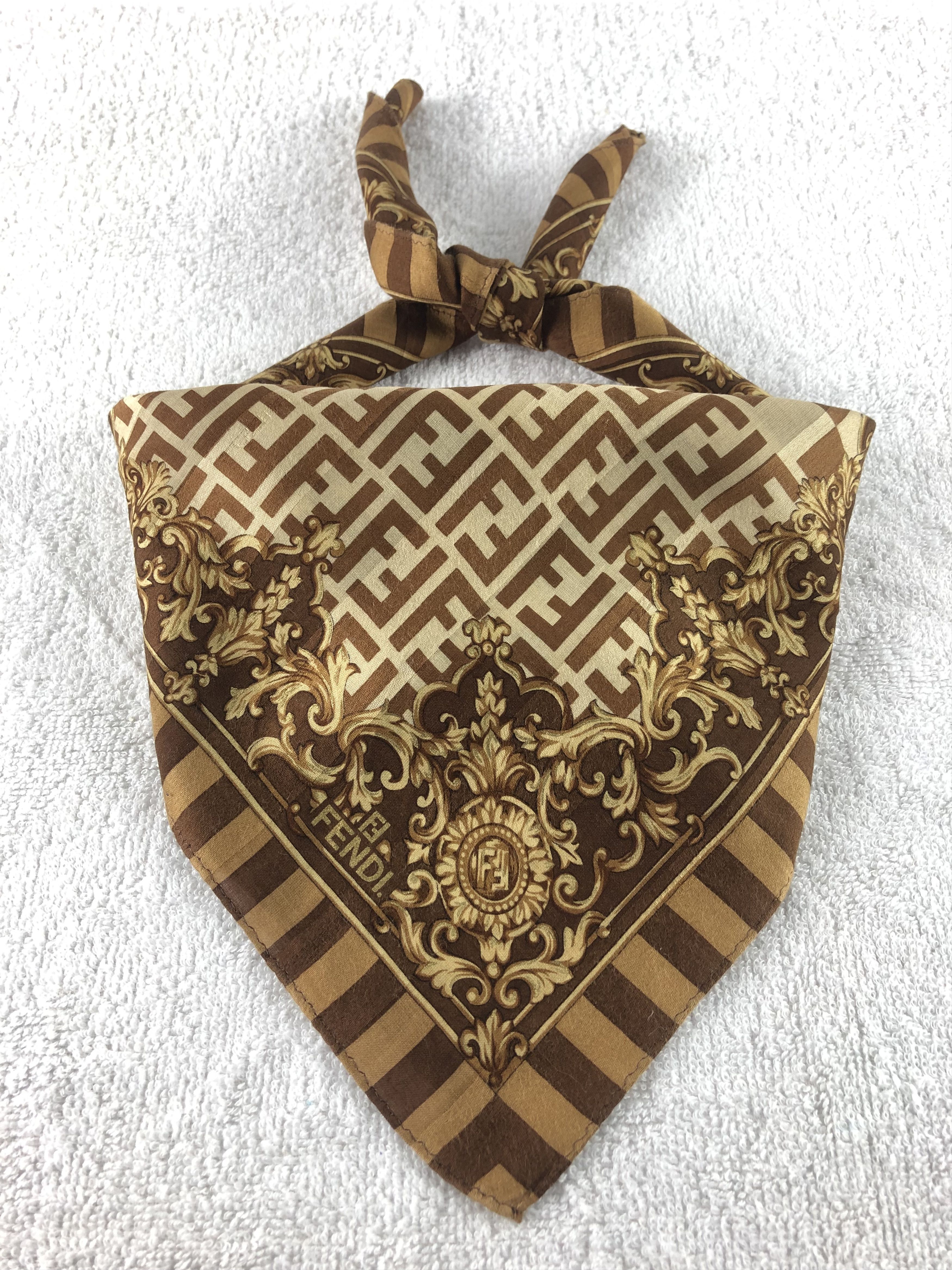 Vintage Fendi Bandana / Handkerchief / Neckerchief A1395 Size ONE SIZE - 1 Thumbnail