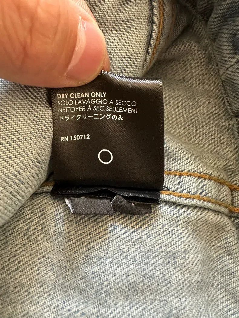 Amiri Amiri Size S The rendering ruined the denim jacket Size US S / EU 44-46 / 1 - 4 Thumbnail