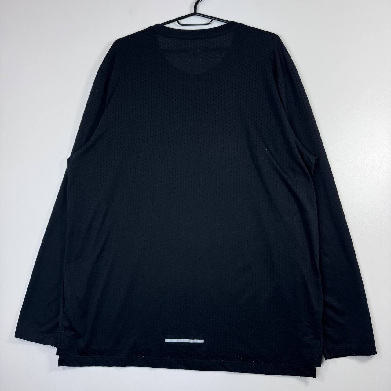 Nike Nike Dri-Fit Long Sleeve Running Black Performance Size XL Size US XL / EU 56 / 4 - 5 Thumbnail