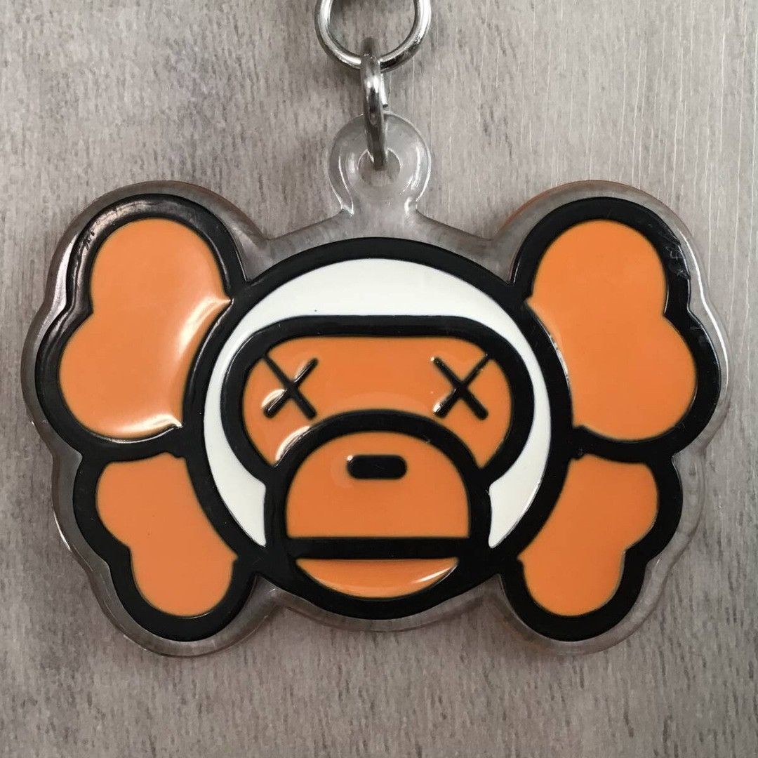 Bape × Kaws BAPE × KAWS MILO keychain a bathing ape NIGO Size ONE SIZE - 2 Thumbnail