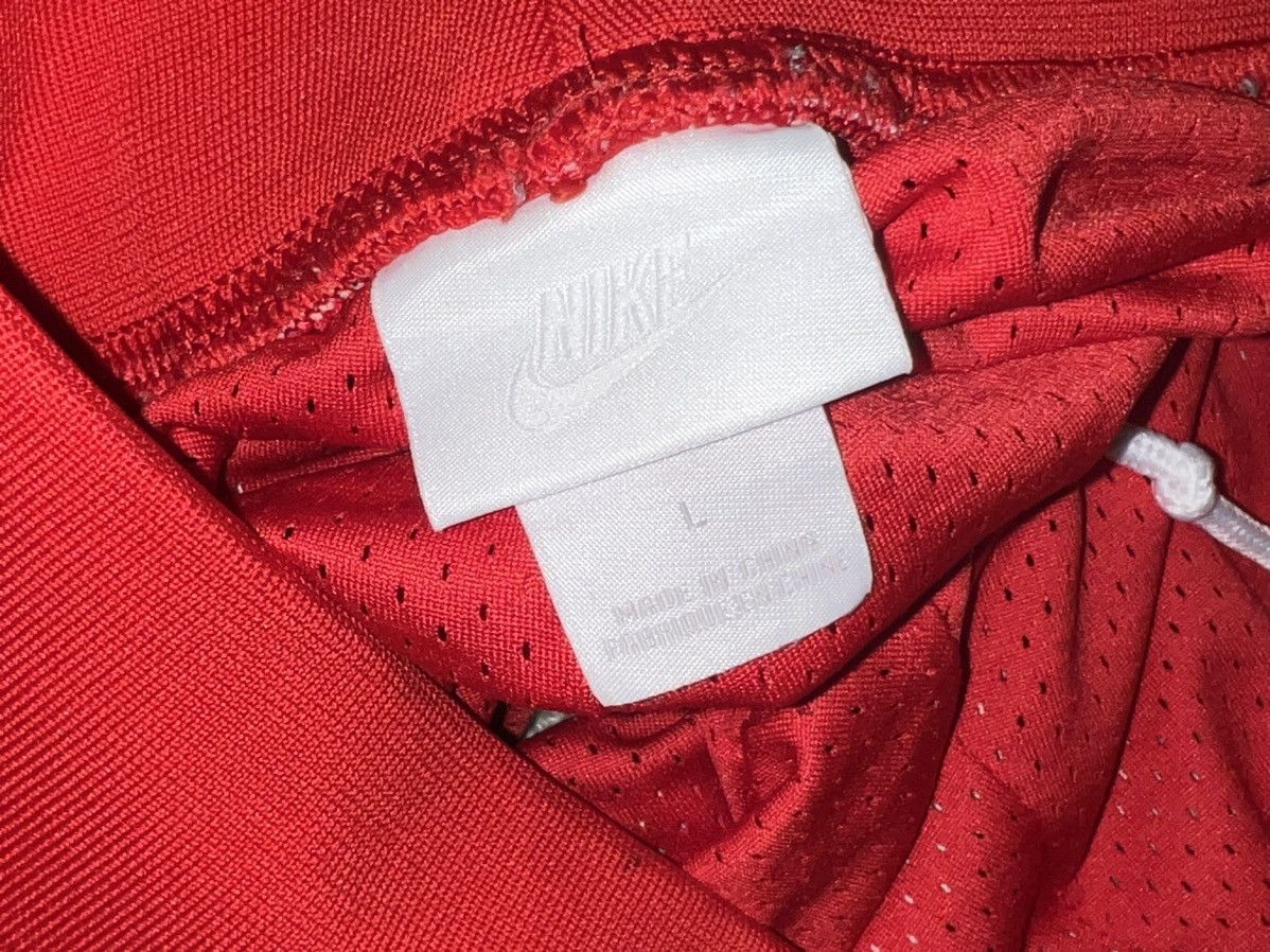 Nike × Supreme Nike foamposite shorts Size US 34 / EU 50 - 6 Thumbnail