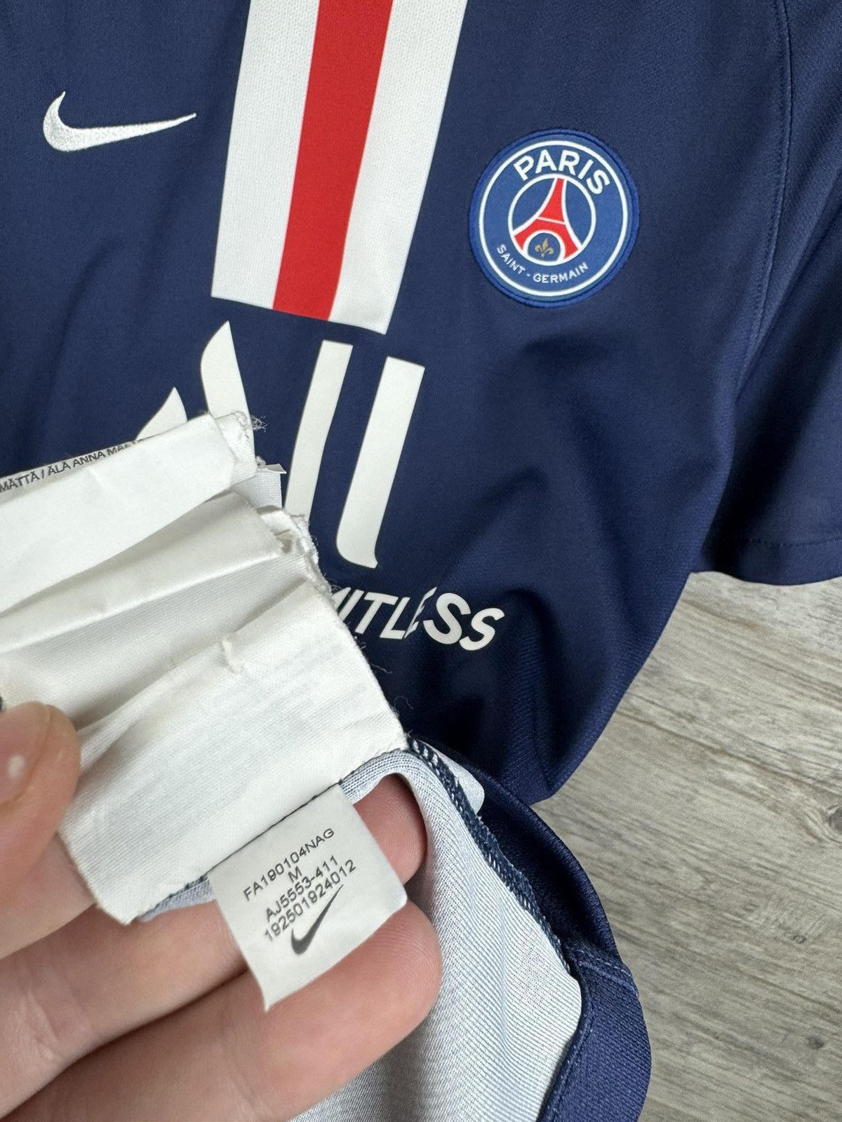 Nike NIKE PSG PARIS SOCCER JERSEY Y2K DRILL STYLE SIZE M Size US M / EU 48-50 / 2 - 5 Thumbnail