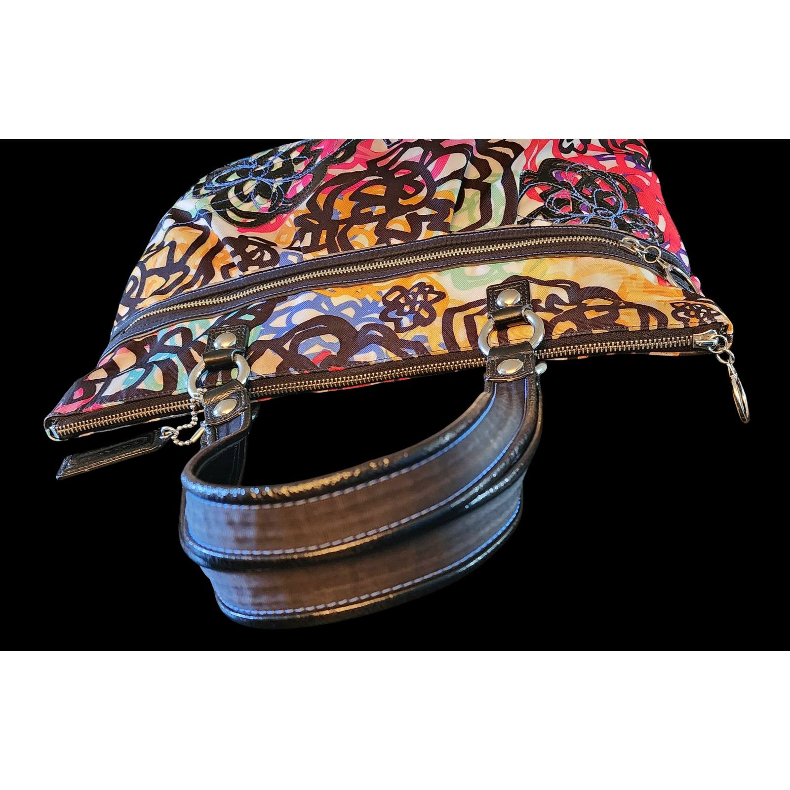 Coach Coach graffiti poppy glam, shoulder with matching wallet. Size ONE SIZE - 11 Thumbnail