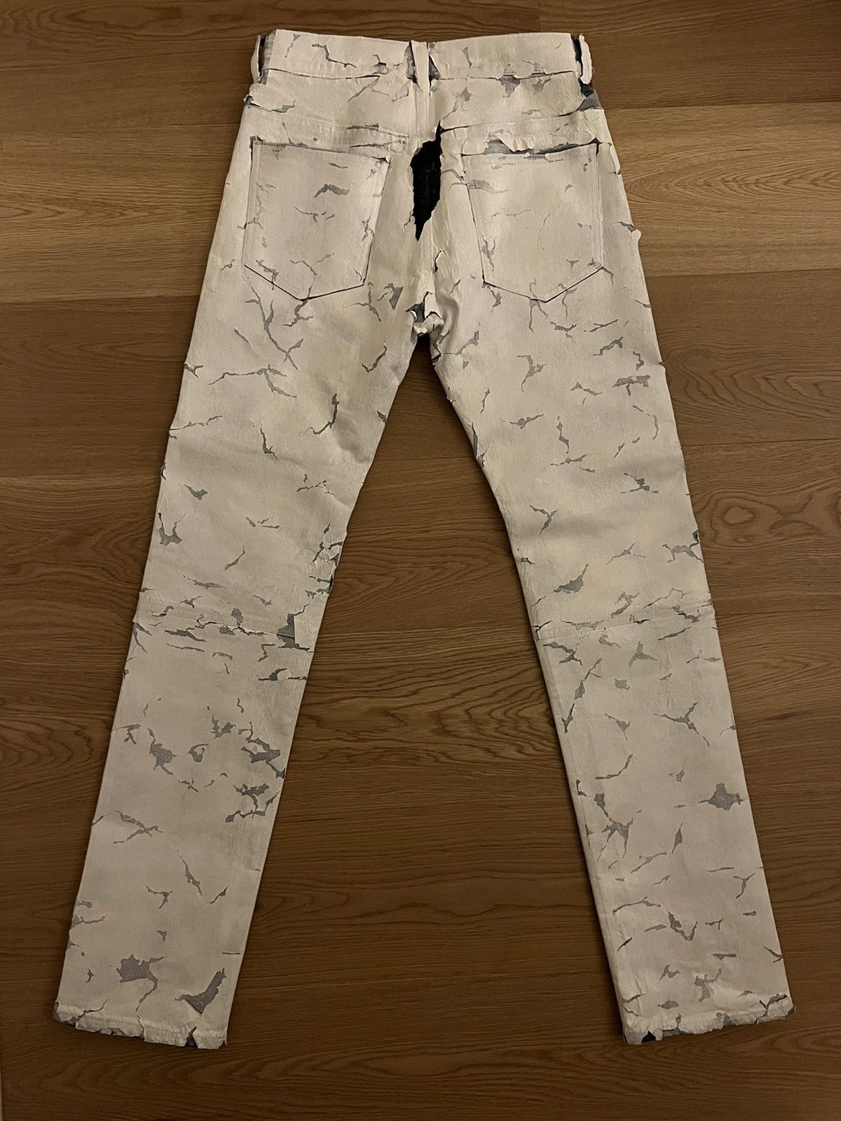 Givenchy × MMW Givenchy White Crackled Zip Jeans Size US 28 / EU 44 - 2 Thumbnail