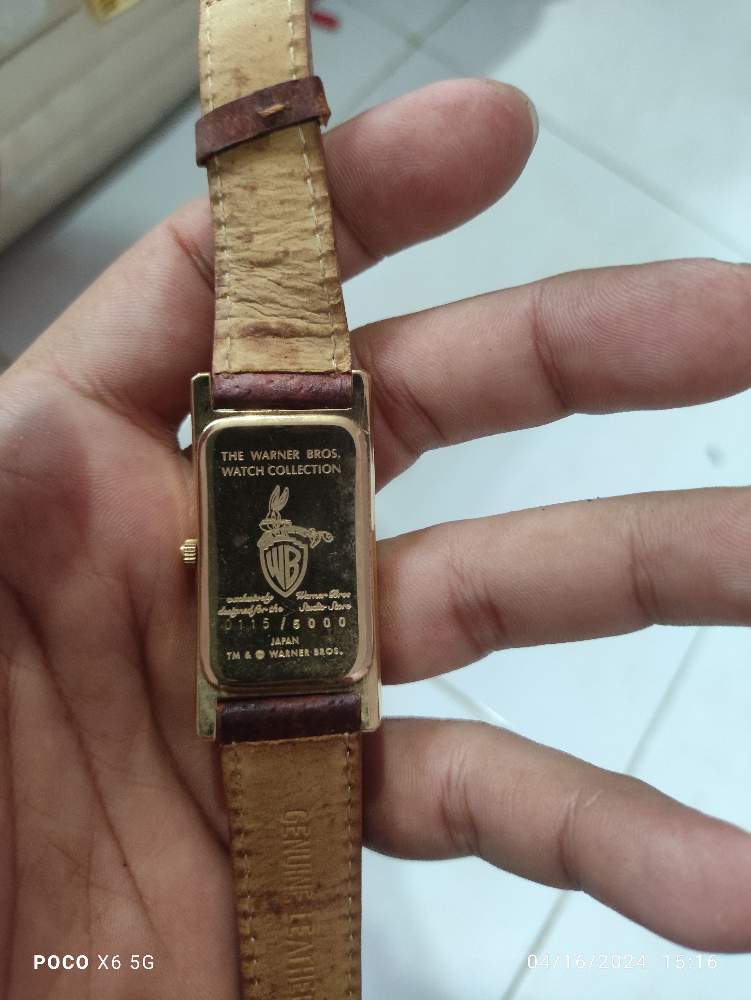 Japanese Brand LIMITED EDITION "BUGS BUNNY" THE WARNER BROS WATCH COLLECT Size ONE SIZE - 7 Thumbnail