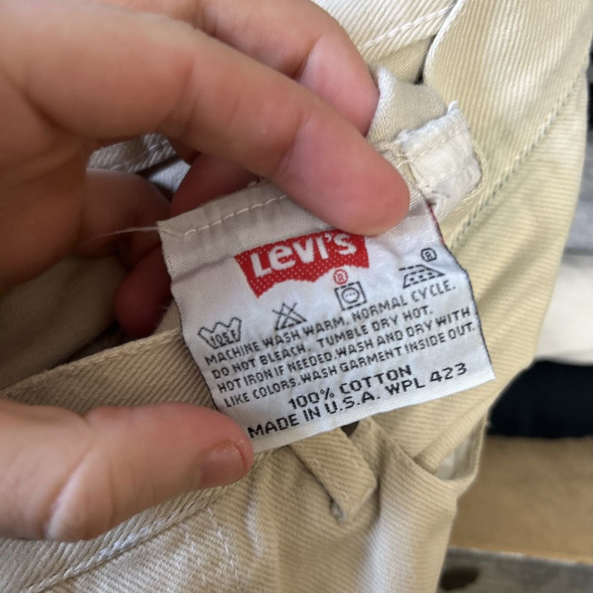 Levi's Vintage Clothing Vintage Levis 501xx Made InUSA rare beige denim jeans Size US 34 / EU 50 - 14 Thumbnail
