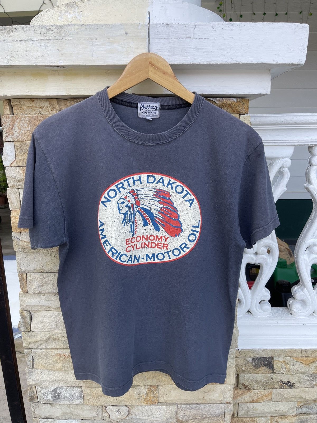 Japanese Brand × Pherrow's × Vintage Last Drop🔥Vtg Sun Faded PHERROW’S American Motor Oil T-Shirt Size US M / EU 48-50 / 2 - 2 Thumbnail