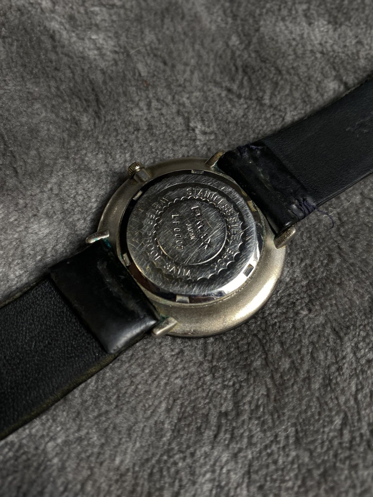 Vintage Futuristic Vintage Japanese Style Omax Quartz Watch Work100% Size ONE SIZE - 4 Thumbnail
