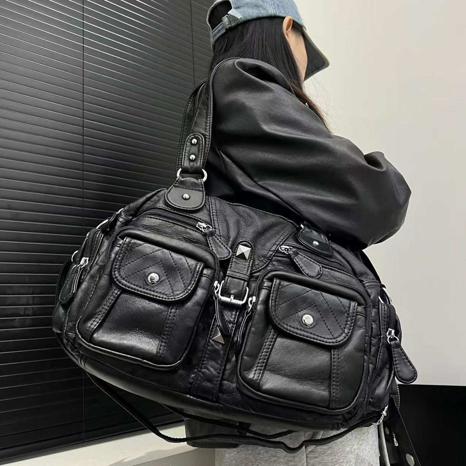 Vintage Black Quilted Leather Shoulder Bag, Multi-Pocket Handbag Size ONE SIZE - 2 Thumbnail