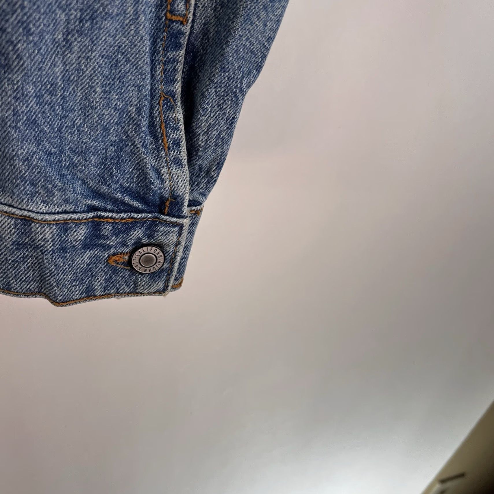 Vintage VINTAGE John Gault Denim Trucker Jacket Mens Size M Blue 90s Motorcycle Classic Size US M / EU 48-50 / 2 - 4 Thumbnail
