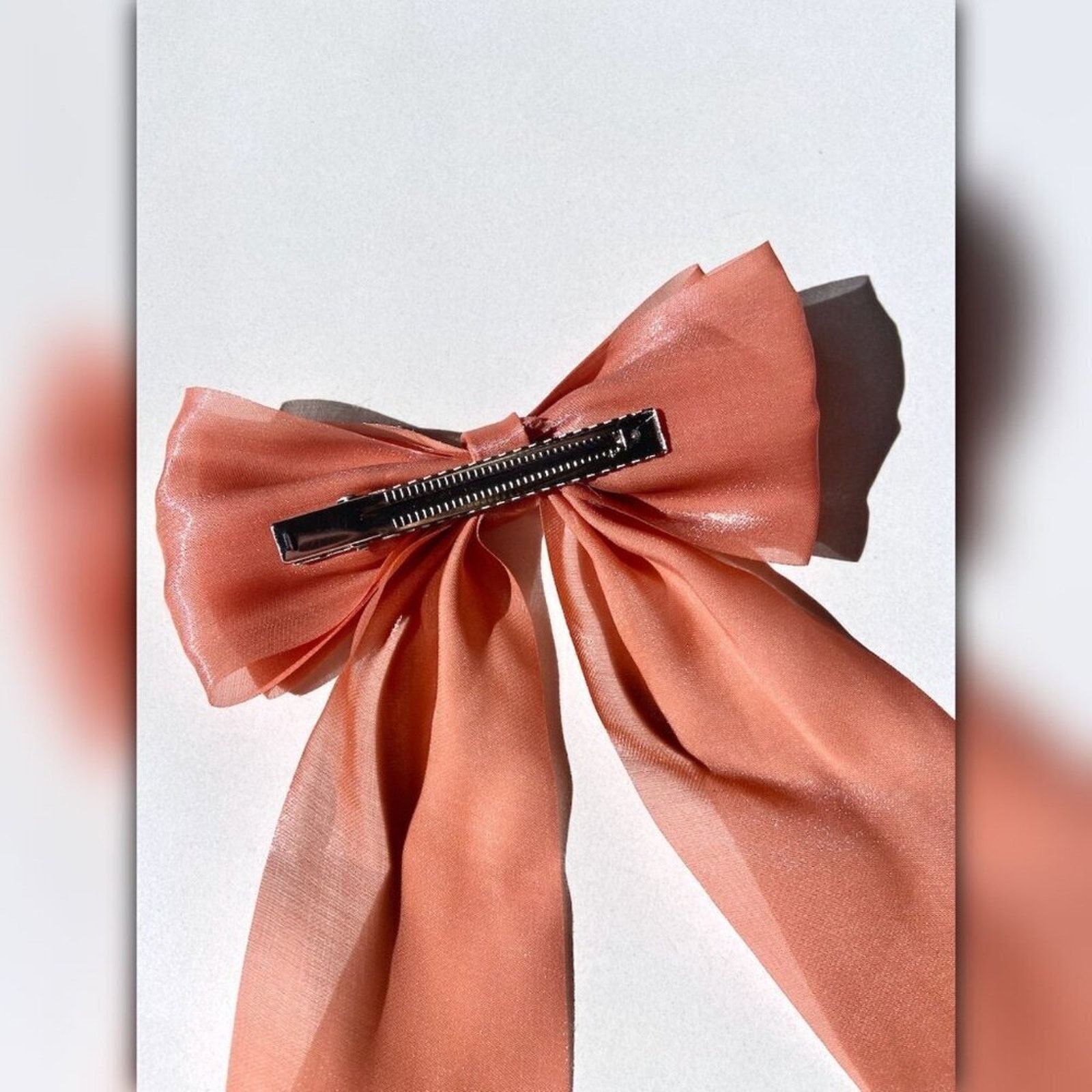 Anthropologie • A017 • NWT Solar Eclipse Peach Organza Hair Bow Barrette Size ONE SIZE - 2 Thumbnail