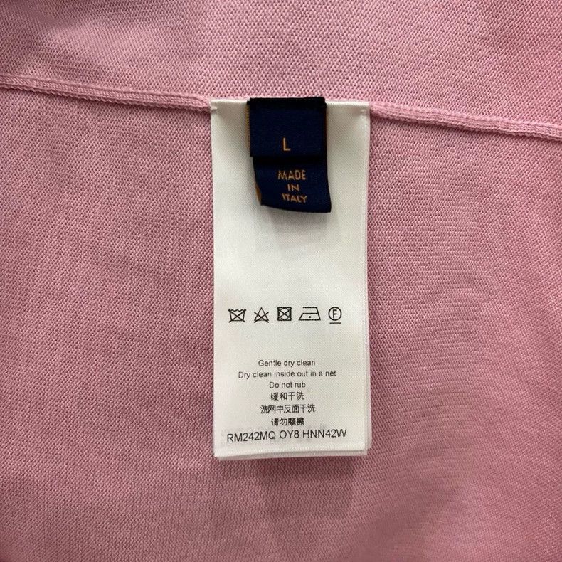 Louis Vuitton Louis Vuitton Tyler Signature Pink Pin Short Sleeve Size US L / EU 52-54 / 3 - 6 Thumbnail