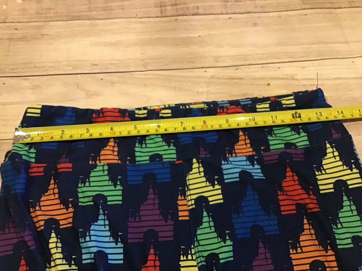 Other Walt disney world fantasyland castle rainbow leggings size m Size 28" / US 6 / IT 42 - 3 Thumbnail