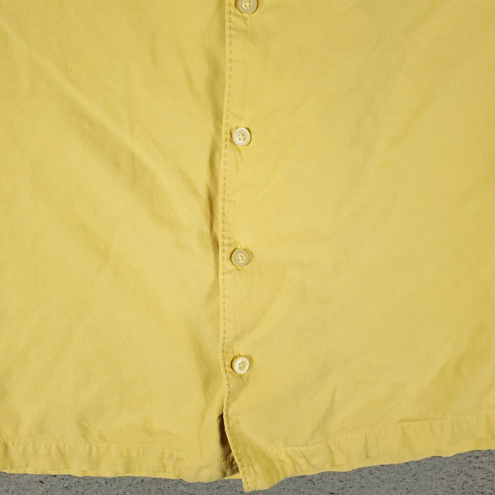 Tommy Bahama Tommy Bahama Shirt Mens XL Yellow Silk Hawaiian Short Sleeve Button Up Size US XL / EU 56 / 4 - 3 Thumbnail