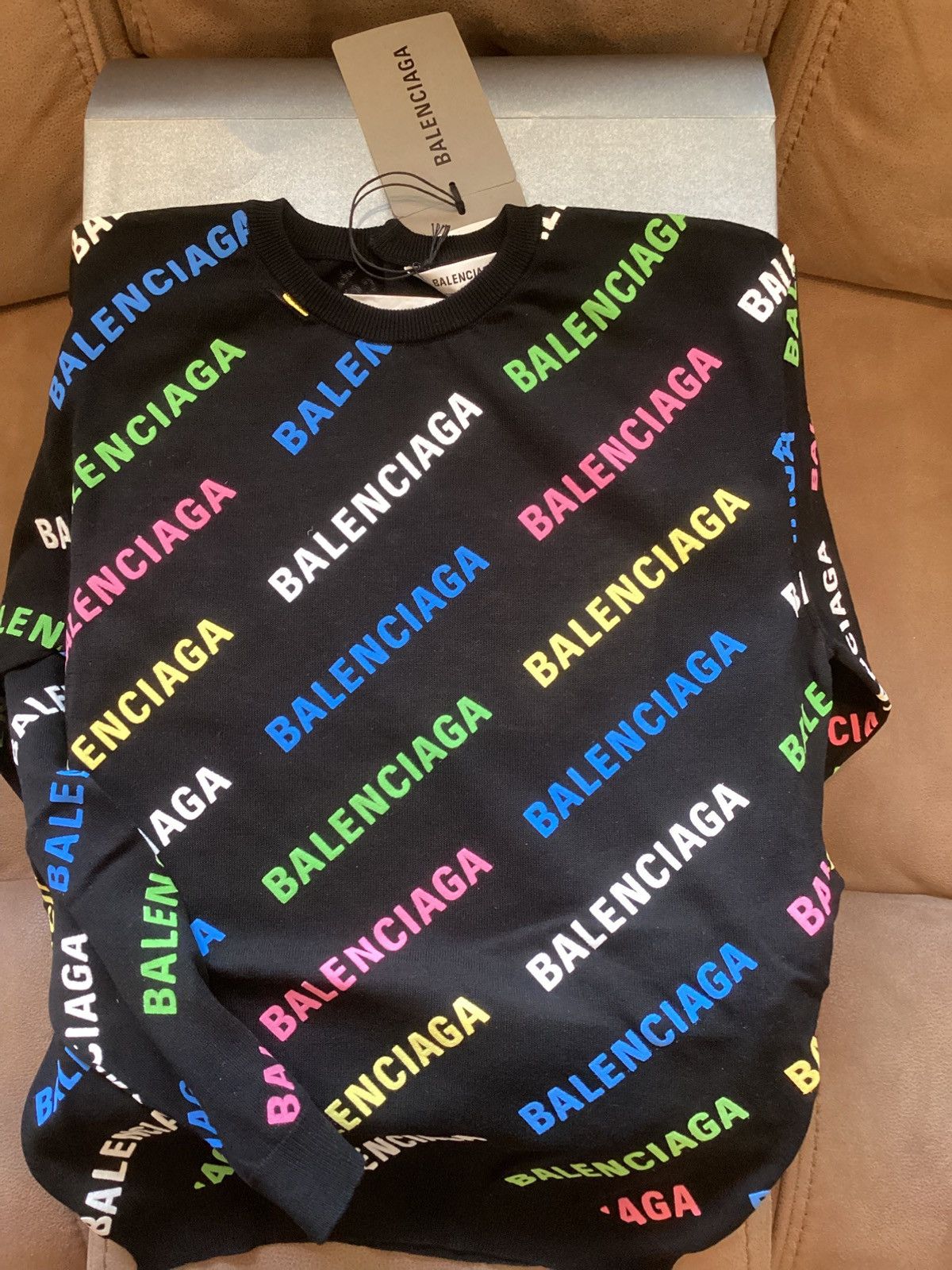 Balenciaga Balenciaga logo stamped sweater Size XS / US 0-2 / IT 36-38 - 2 Thumbnail