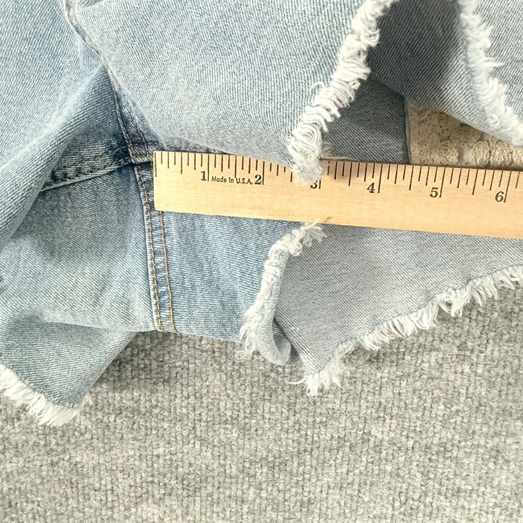 Vintage Vanilla Star Shorts Womens 20W Light Wash Denim Crochet Trim Frayed Pocket Bag Baggy Vintage Style Casual Festival Bohemian Travel Womens 20W Size 42" / US 20 - 3 Thumbnail