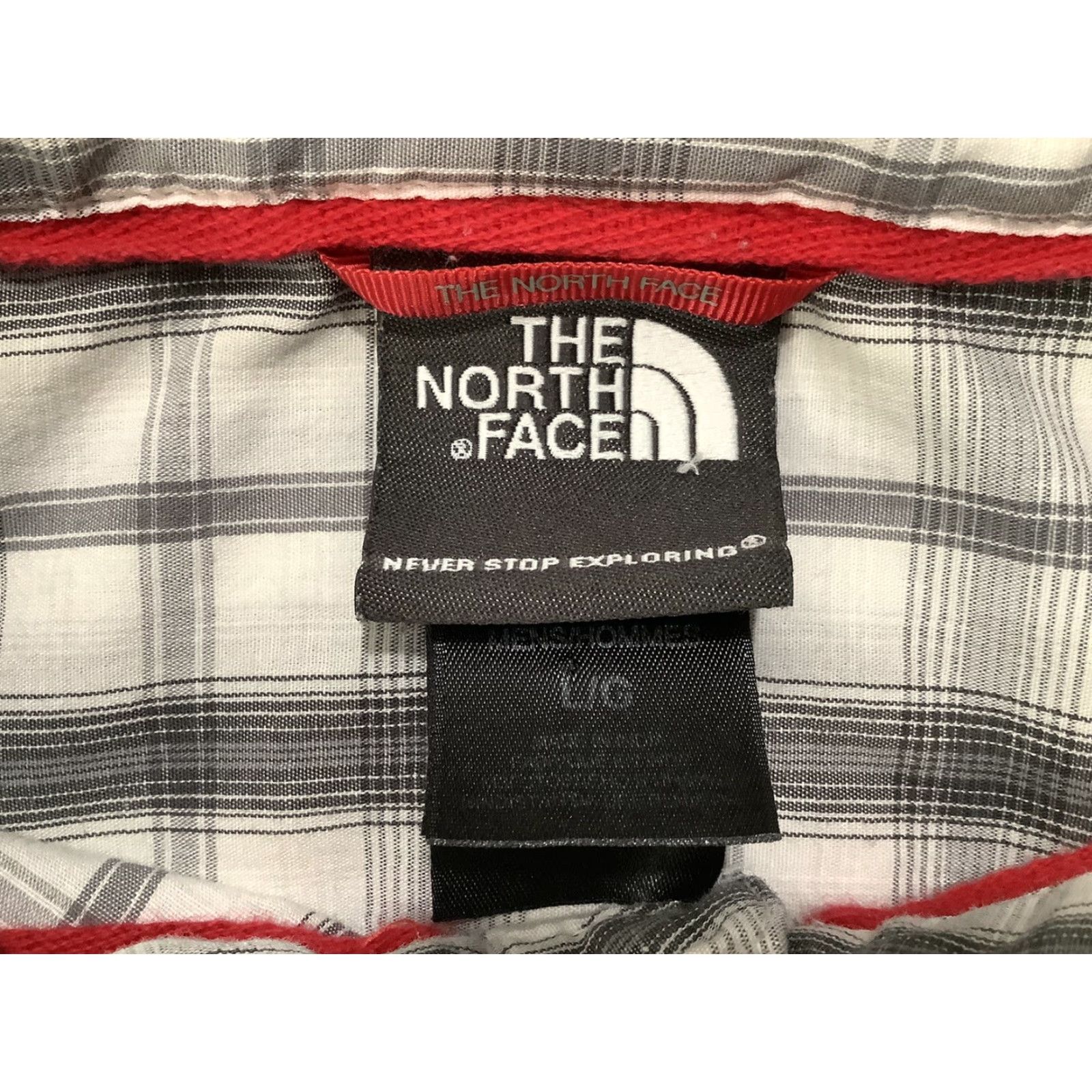 The North Face VINTAGE The North Face Shirt Plaid Short Sleeve Pocket Mens L Gray White Button-Down Collared Size US L / EU 52-54 / 3 - 5 Thumbnail