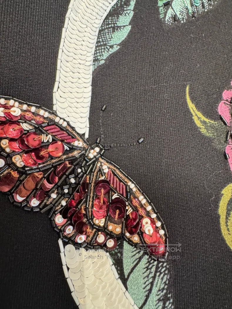 Valentino Valentino Sequin big logo butterfly floral bead embroidere Size XS / US 0-2 / IT 36-38 - 4 Thumbnail