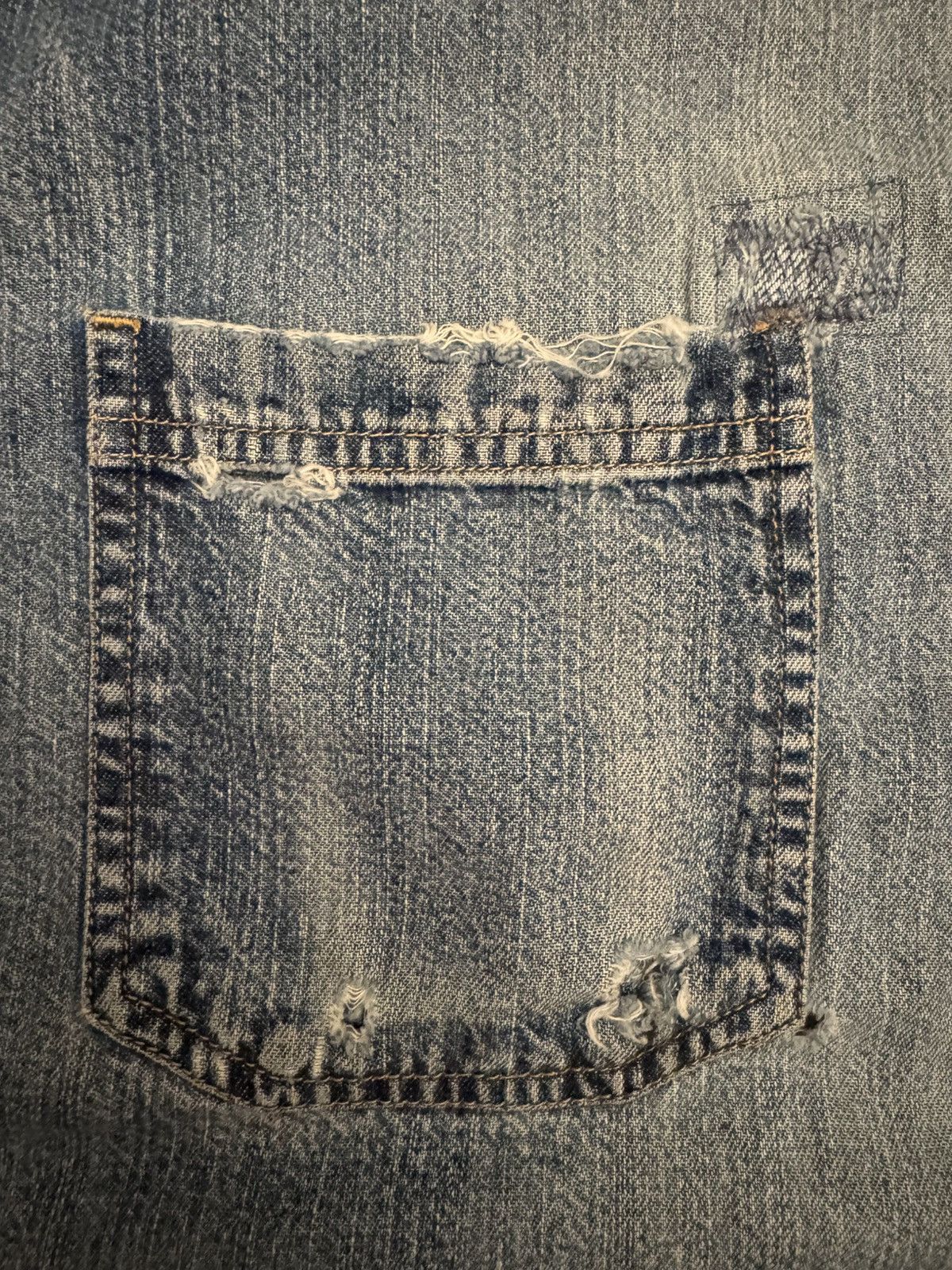 Levi's × Vintage Vintage Levi’s Denim Shirt Size US L / EU 52-54 / 3 - 5 Thumbnail