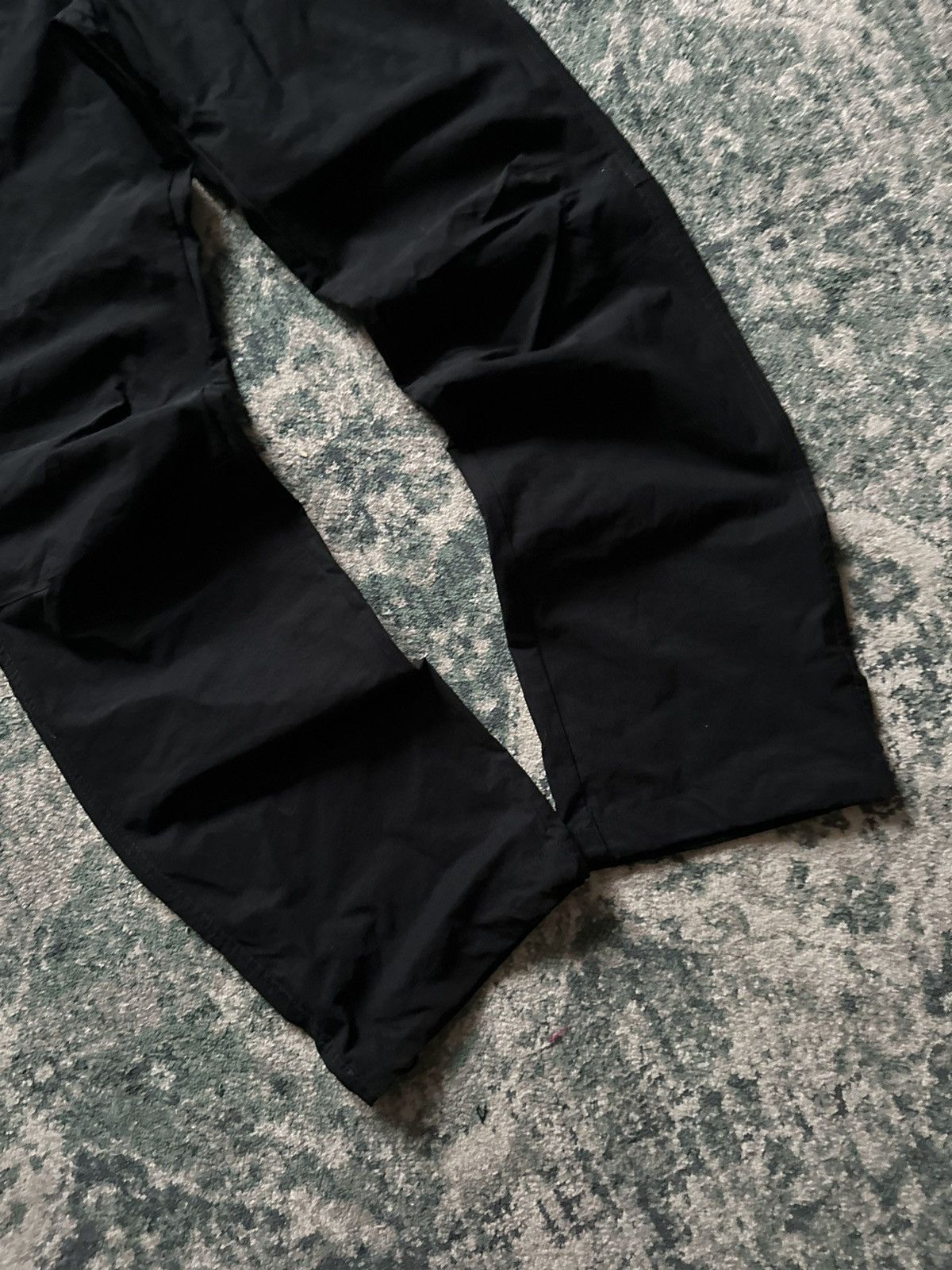 Nike VINTAGE NIKE SWOOSH TN SKEPTA STYLE FLARED NYLON TRACK PANTS Size US 32 / EU 48 - 4 Thumbnail