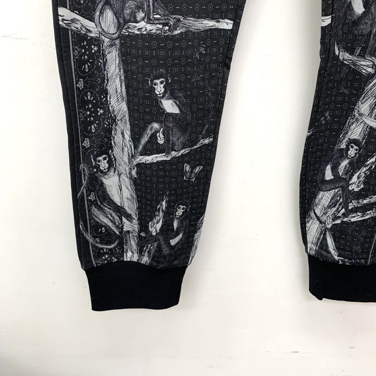 Dolce & Gabbana Dolce Gabbana Black Cotton Casual Sweatpants K26WX Size US 40 / EU 56 - 5 Thumbnail